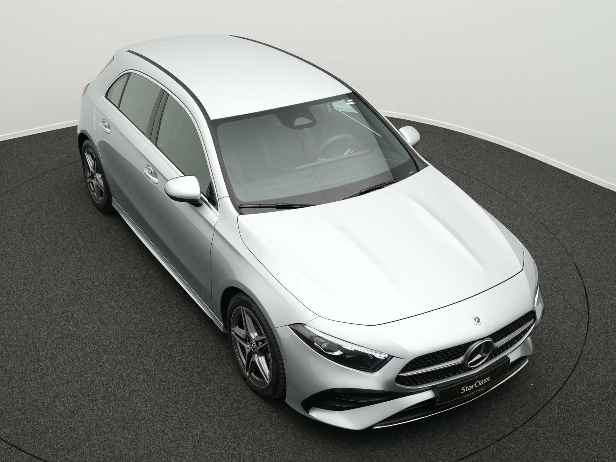 Mercedes Classe A d AMG-Line Multi+Kamera+MBUX +Ambi (2024) - Photo 10