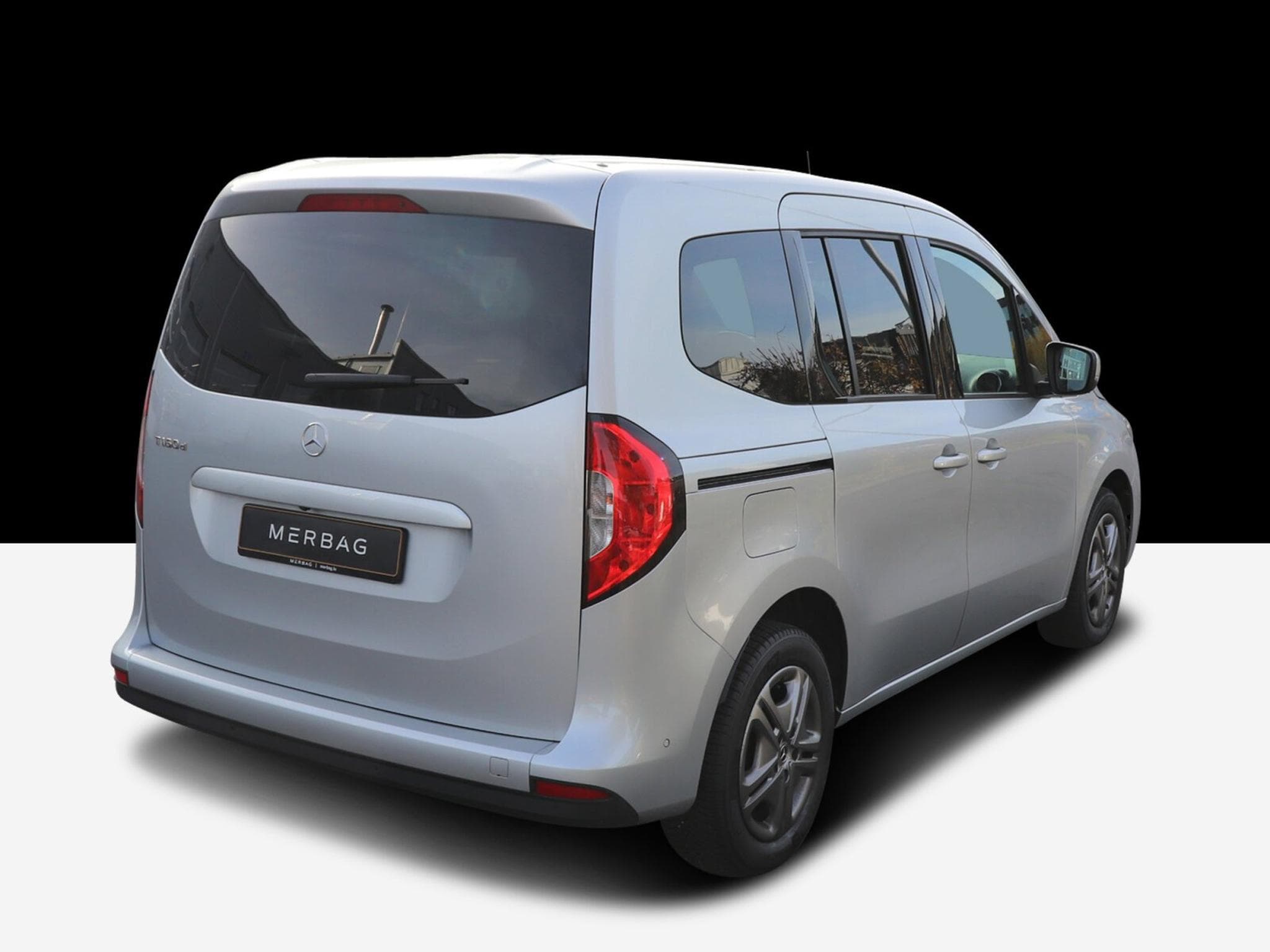 Mercedes T d STYLE Standard (2023) - Photo 3