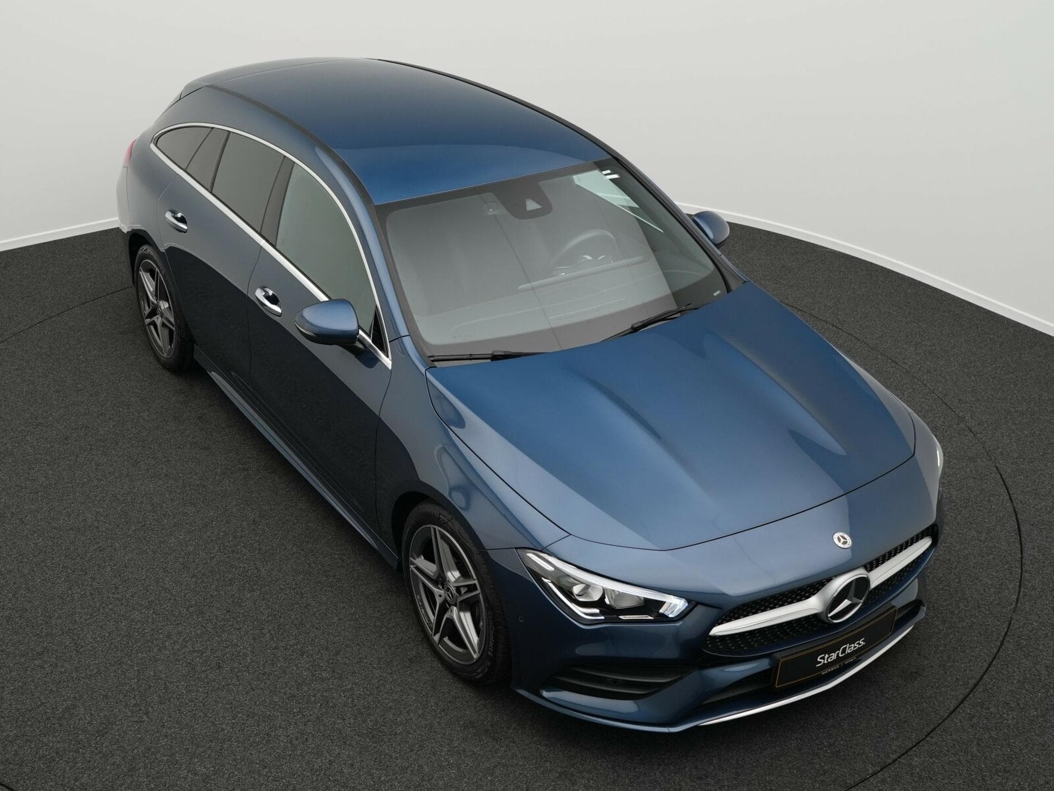 Mercedes CLA CLA 180 d Shooting Brake (2023) - Photo 10