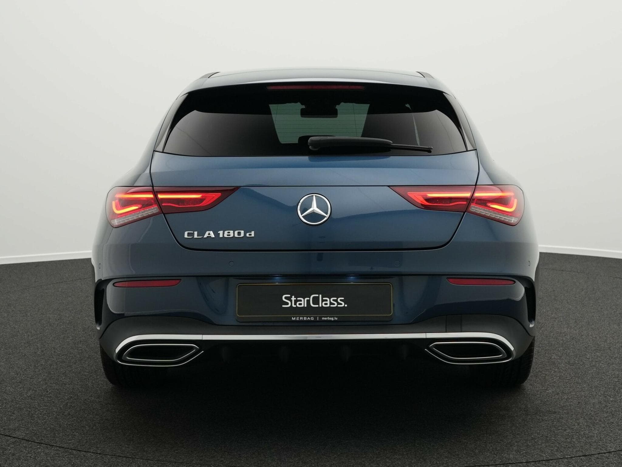 Mercedes CLA CLA 180 d Shooting Brake (2023) - Photo 4