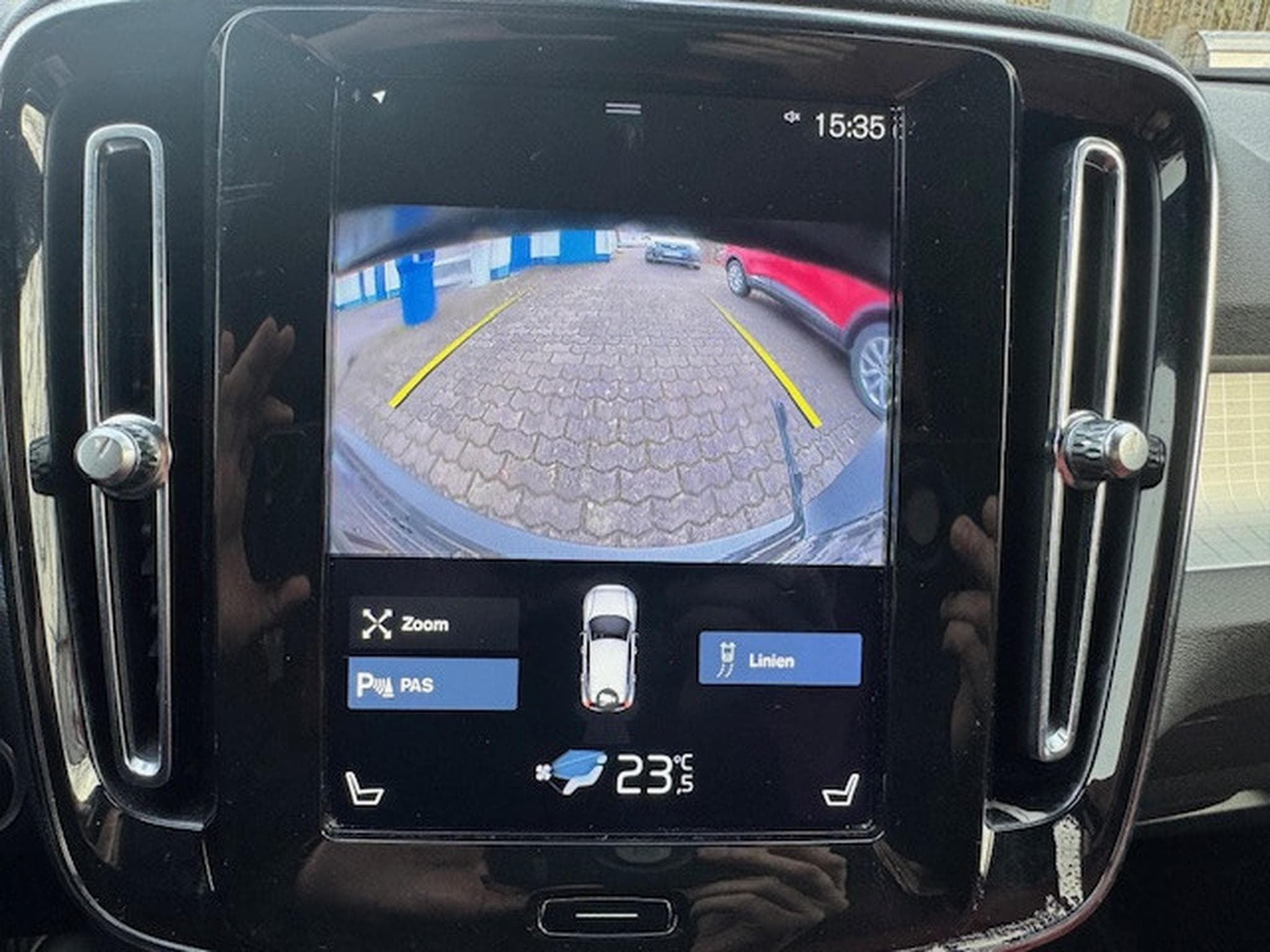 Volvo XC40 VOLVO XC40 MOMENTUM PRO NAVI LEDER LED KAMERA MFL SHZ (2020) - Photo 19