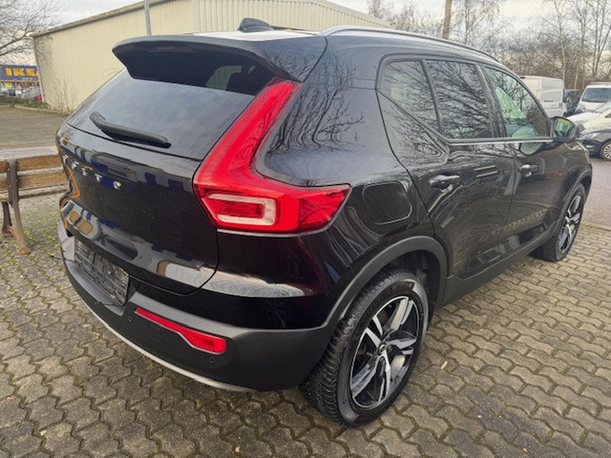 Volvo XC40 VOLVO XC40 MOMENTUM PRO NAVI LEDER LED KAMERA MFL SHZ (2020) - Photo 7