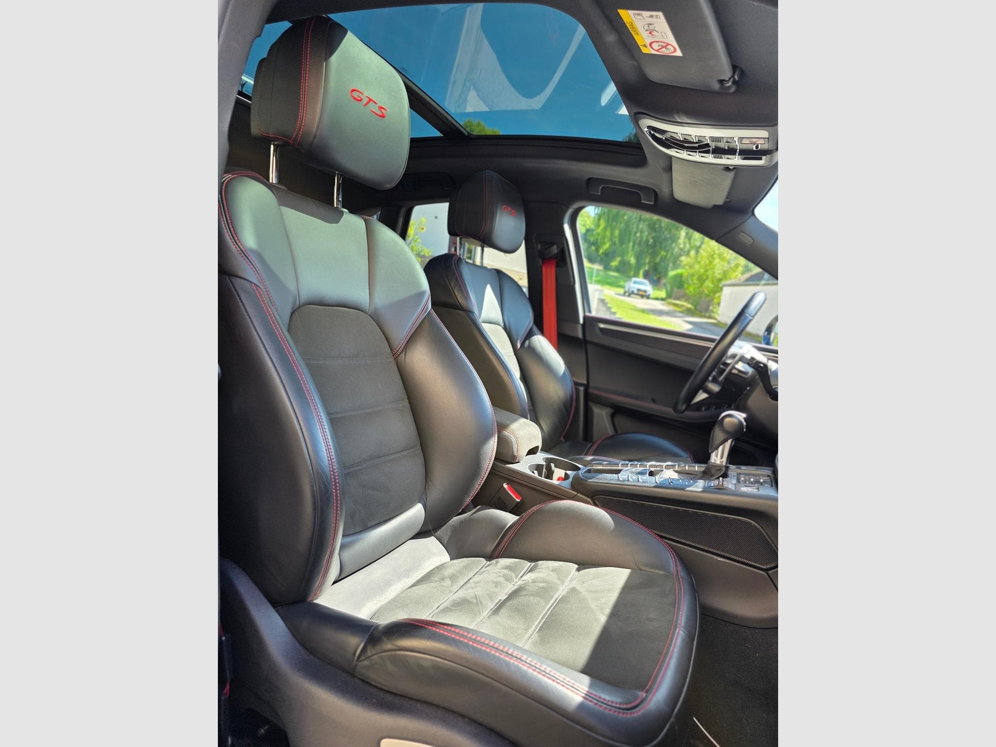 Porsche Macan GTS (2021) - Photo 11