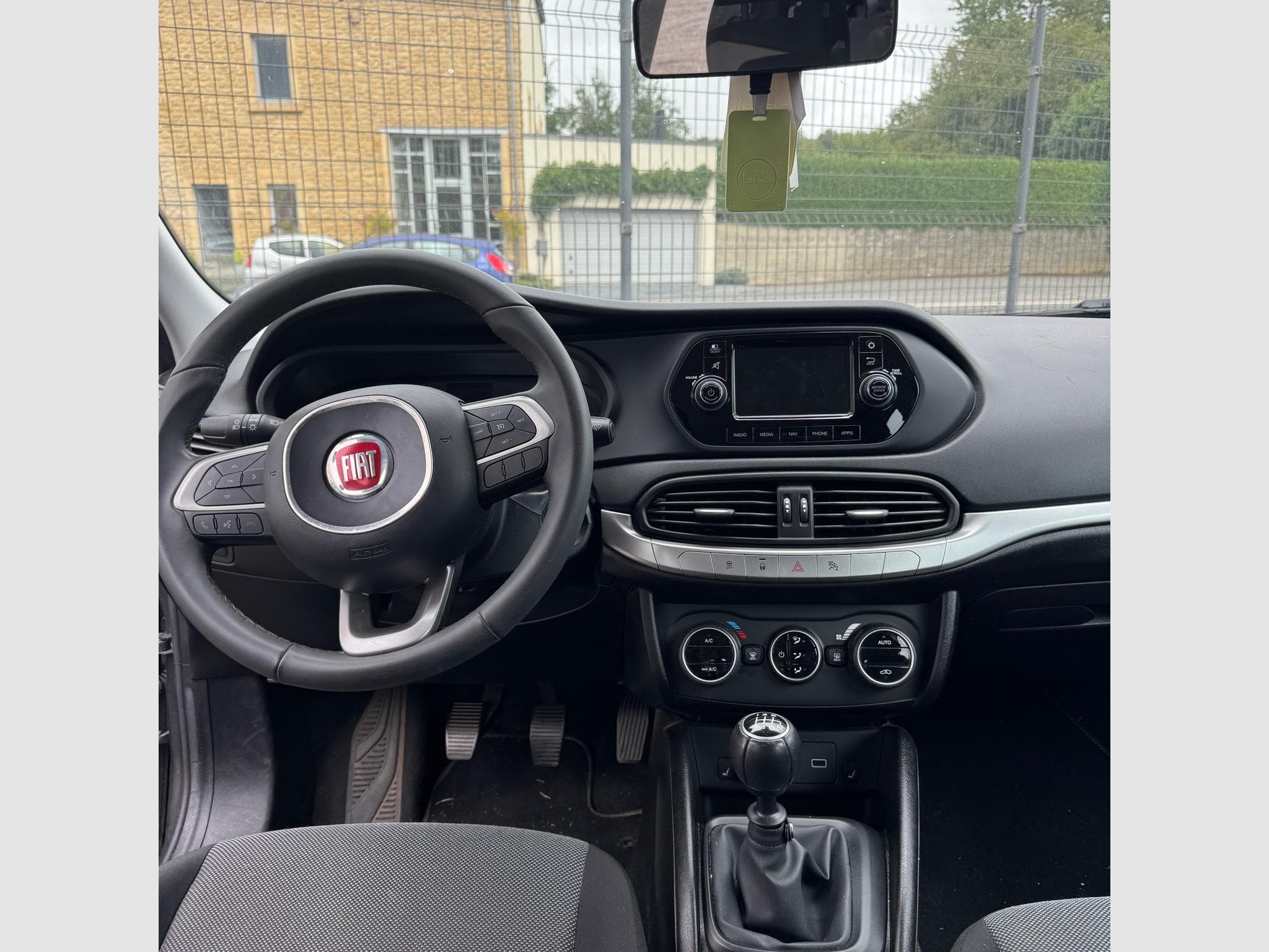 Fiat Tipo SW 1,4 I LOUNGE (2018) - Photo 6