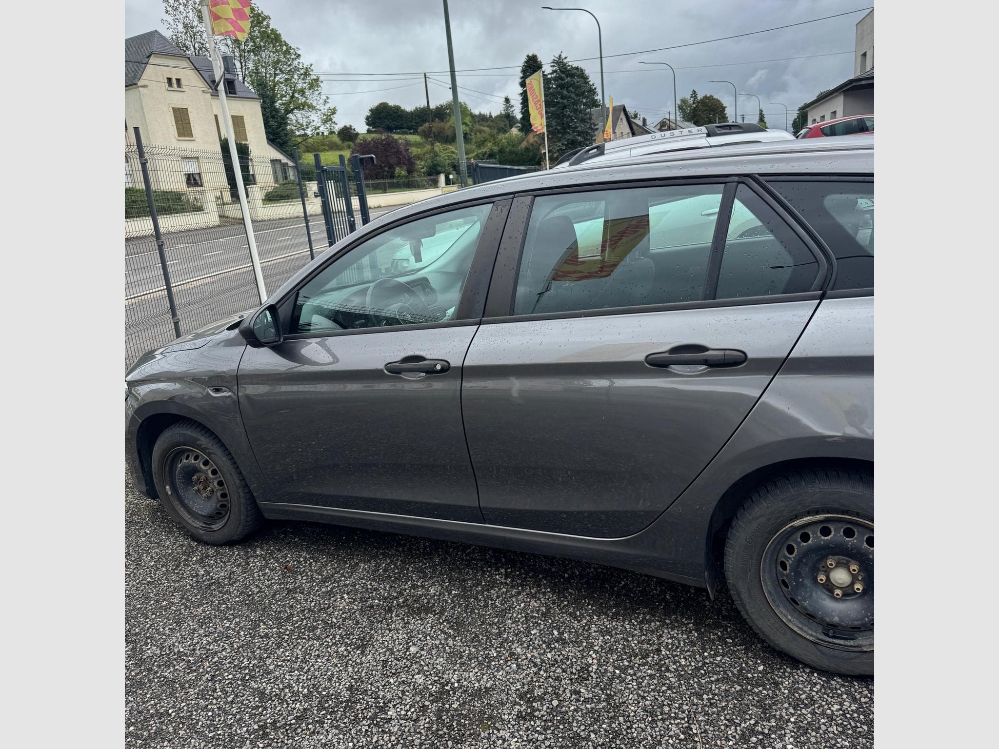 Fiat Tipo SW 1,4 I LOUNGE (2018) - Photo 5