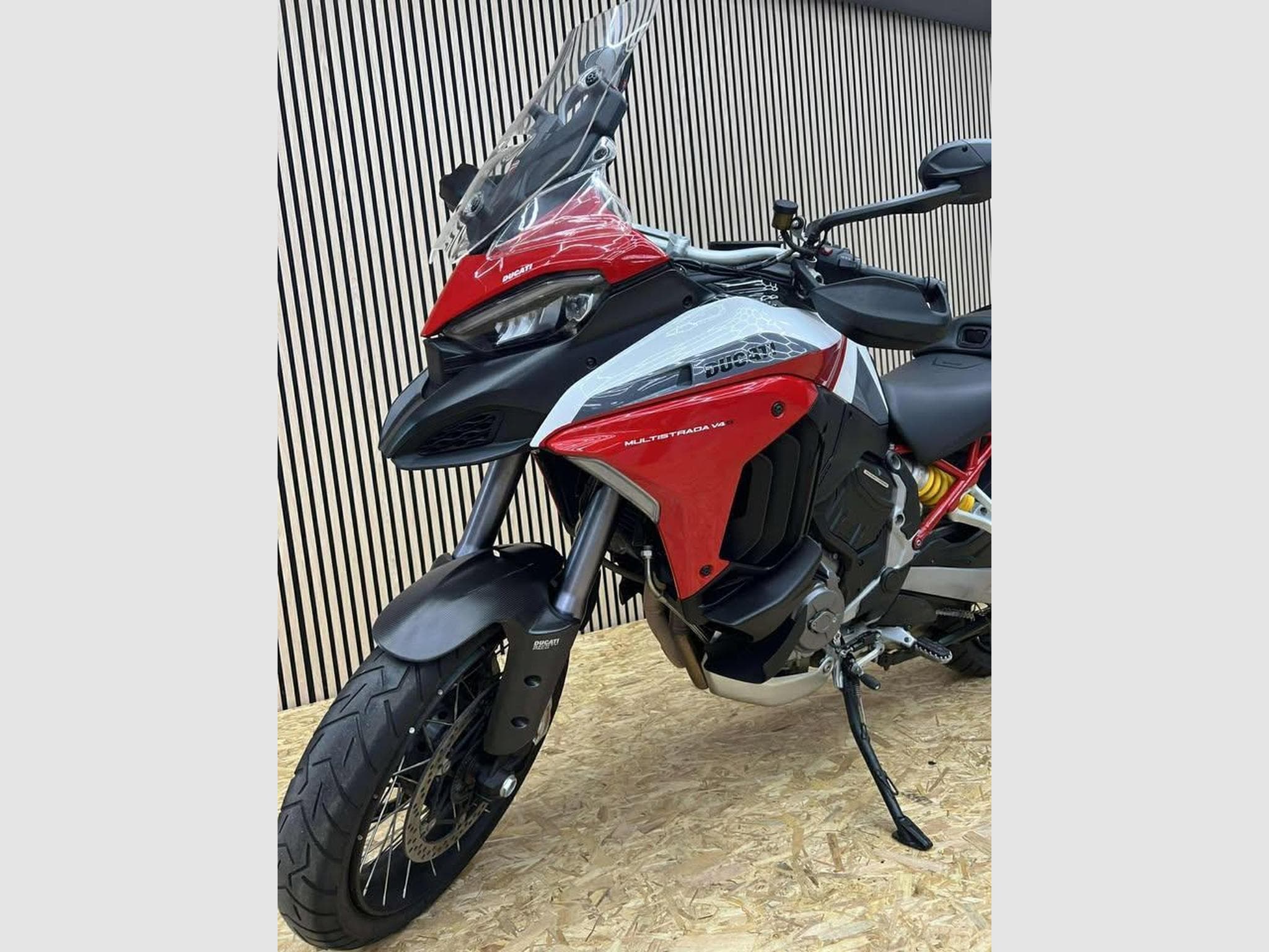 Ducati Multistrada V4S SPORT FULL JANTES RAYON (2021) - Foto 2