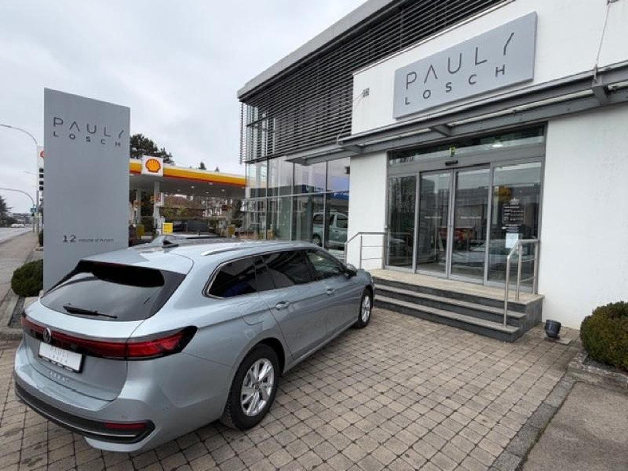 VW Passat Business (2024) - Foto 9