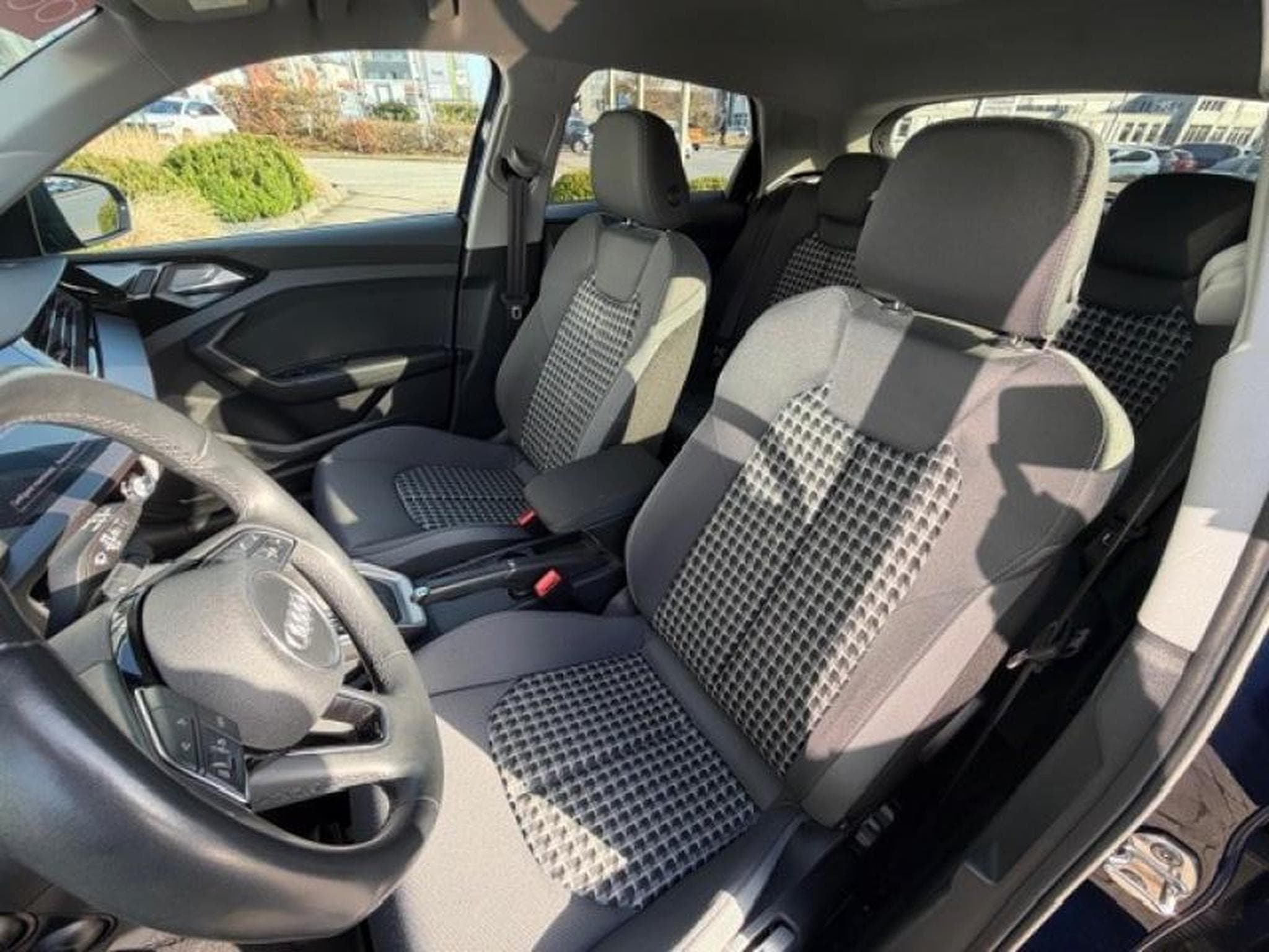 Audi A1 ADVANCED 30 TFSI (2023) - Photo 12