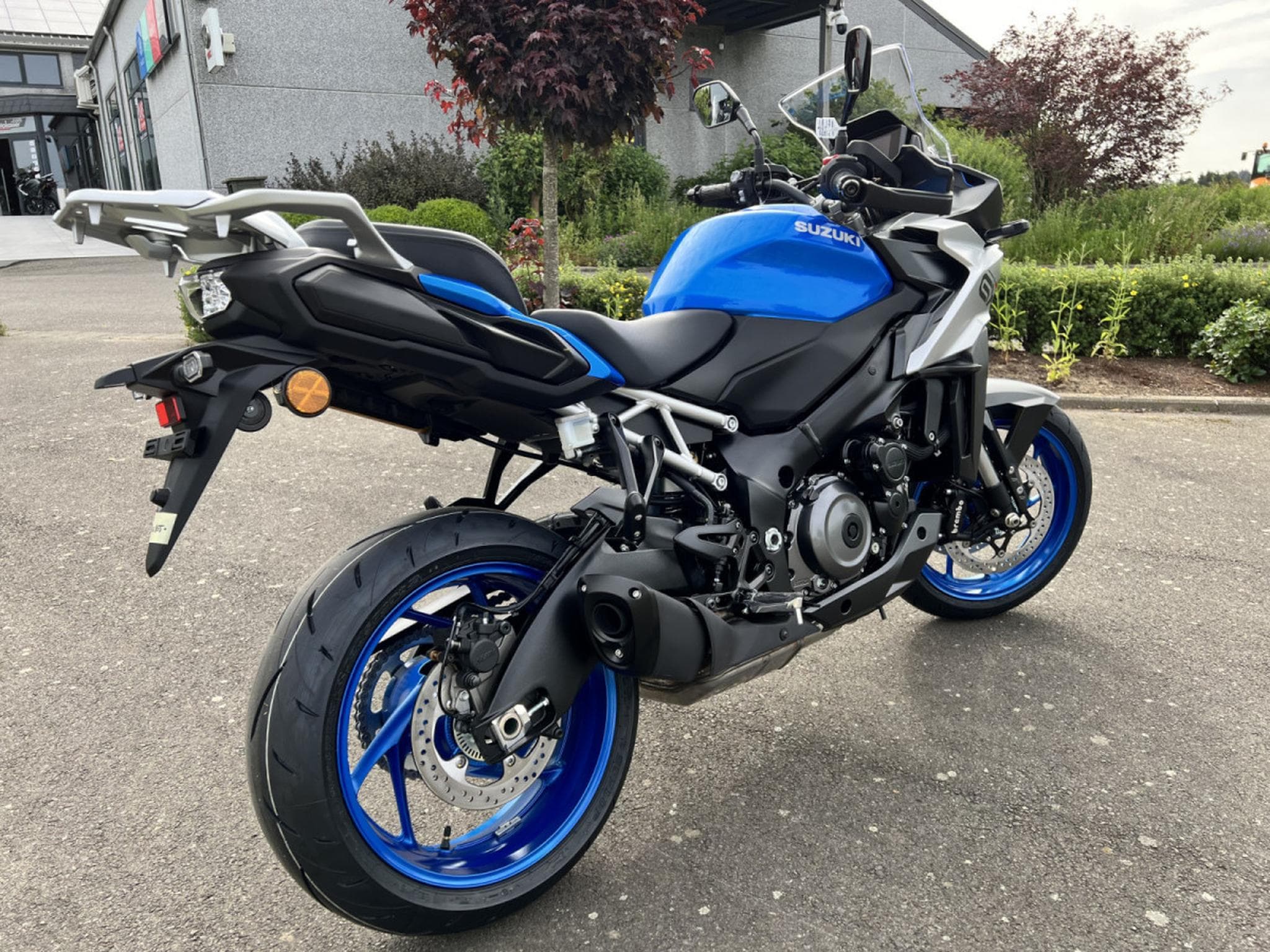 Suzuki GSX-S 1000 GX (2025) - Photo 4