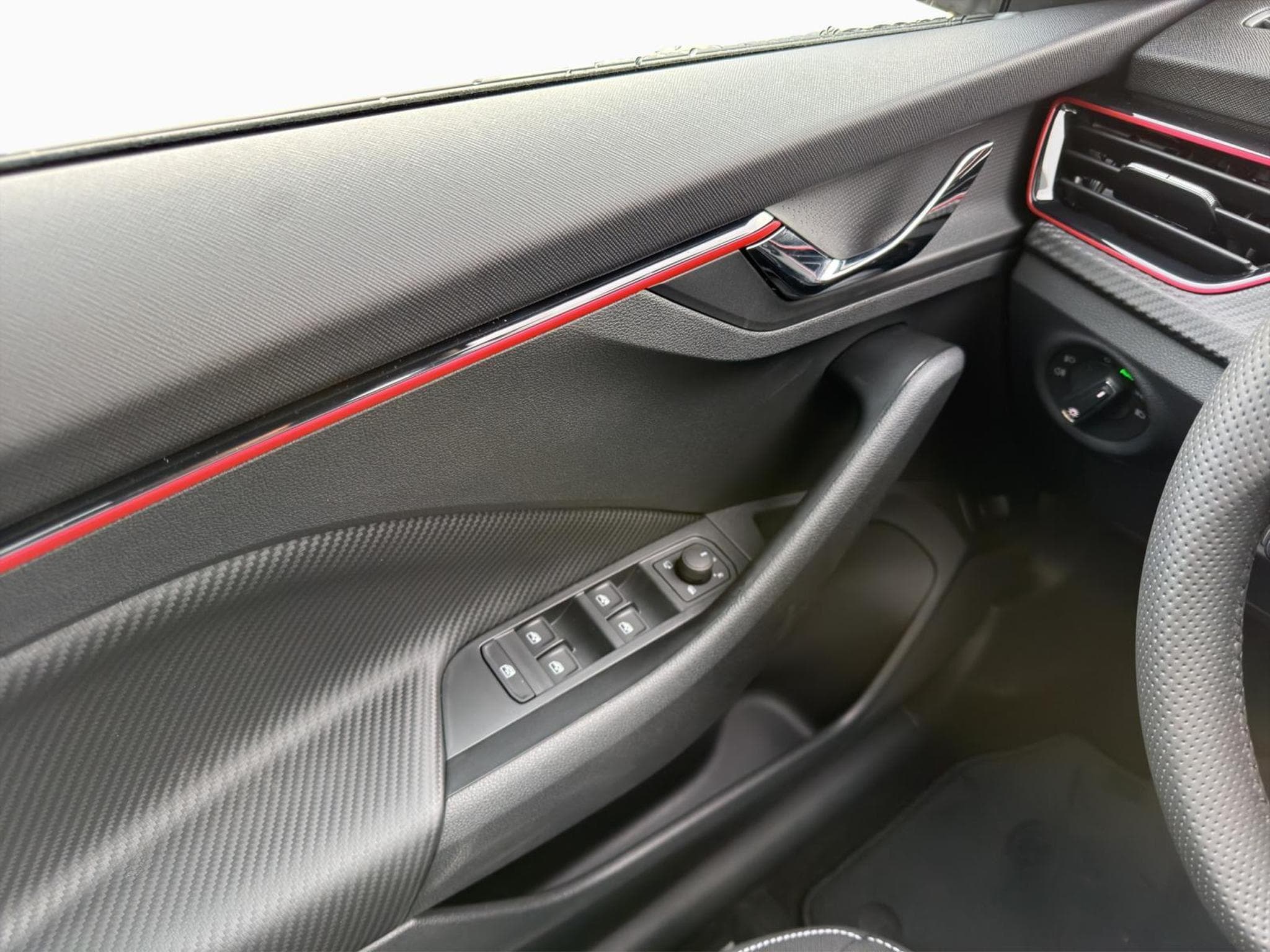 Skoda Kamiq Monte Carlo (2026) - Photo 14