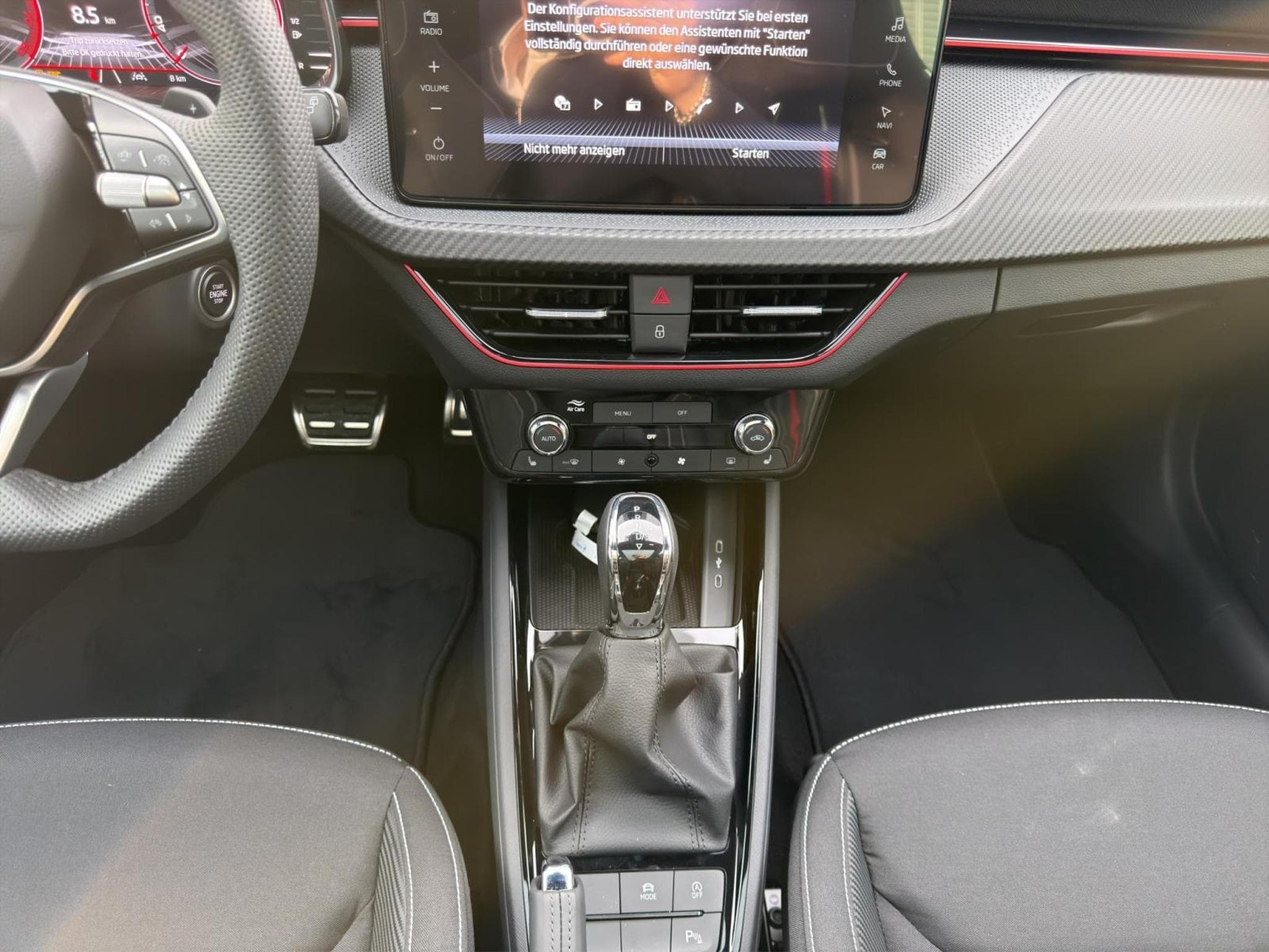 Skoda Kamiq Monte Carlo (2026) - Photo 12