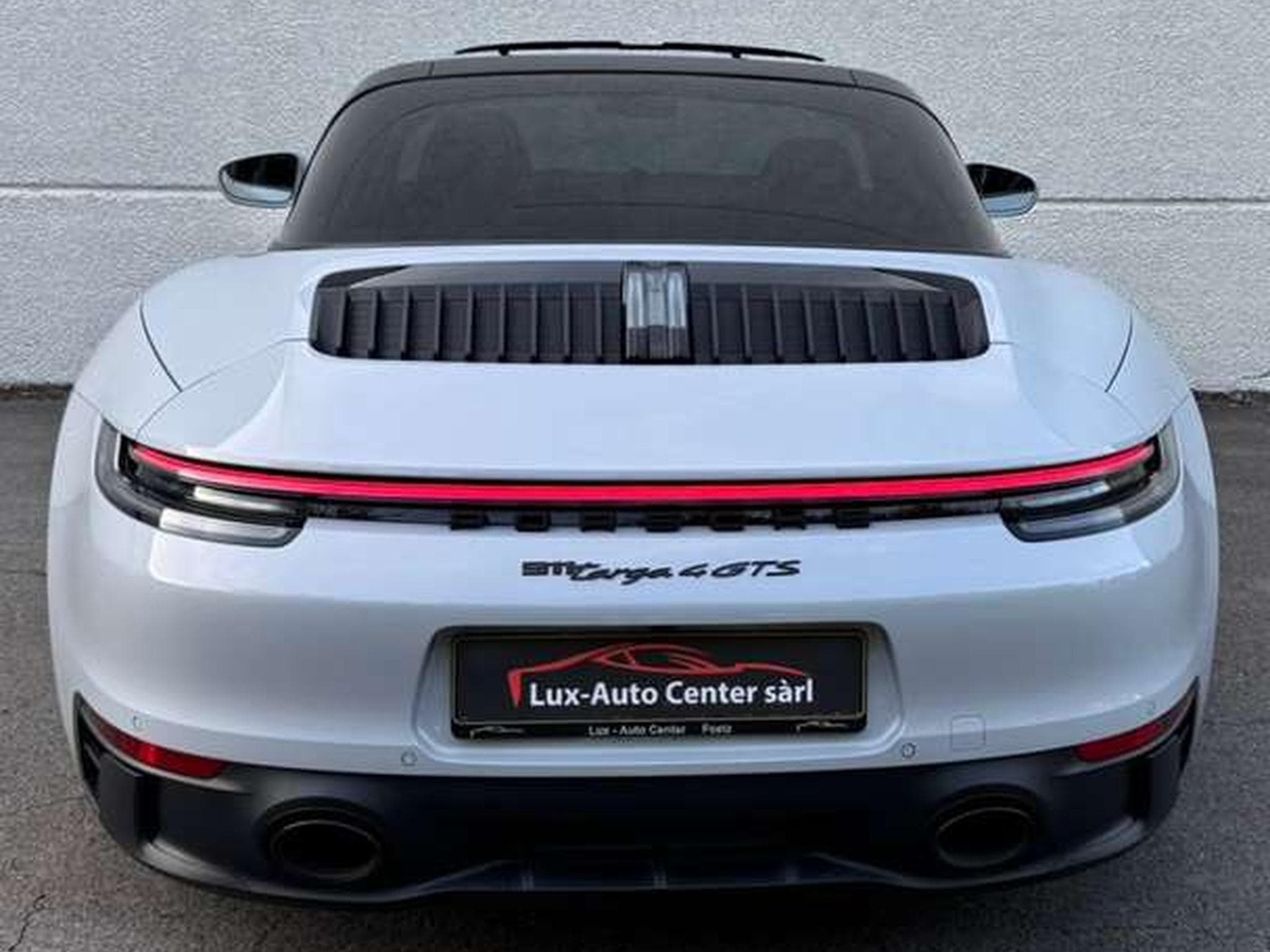 Porsche 911 Targa 4 GTS 3.0 Bi-Turbo PDK (2024) - Photo 14