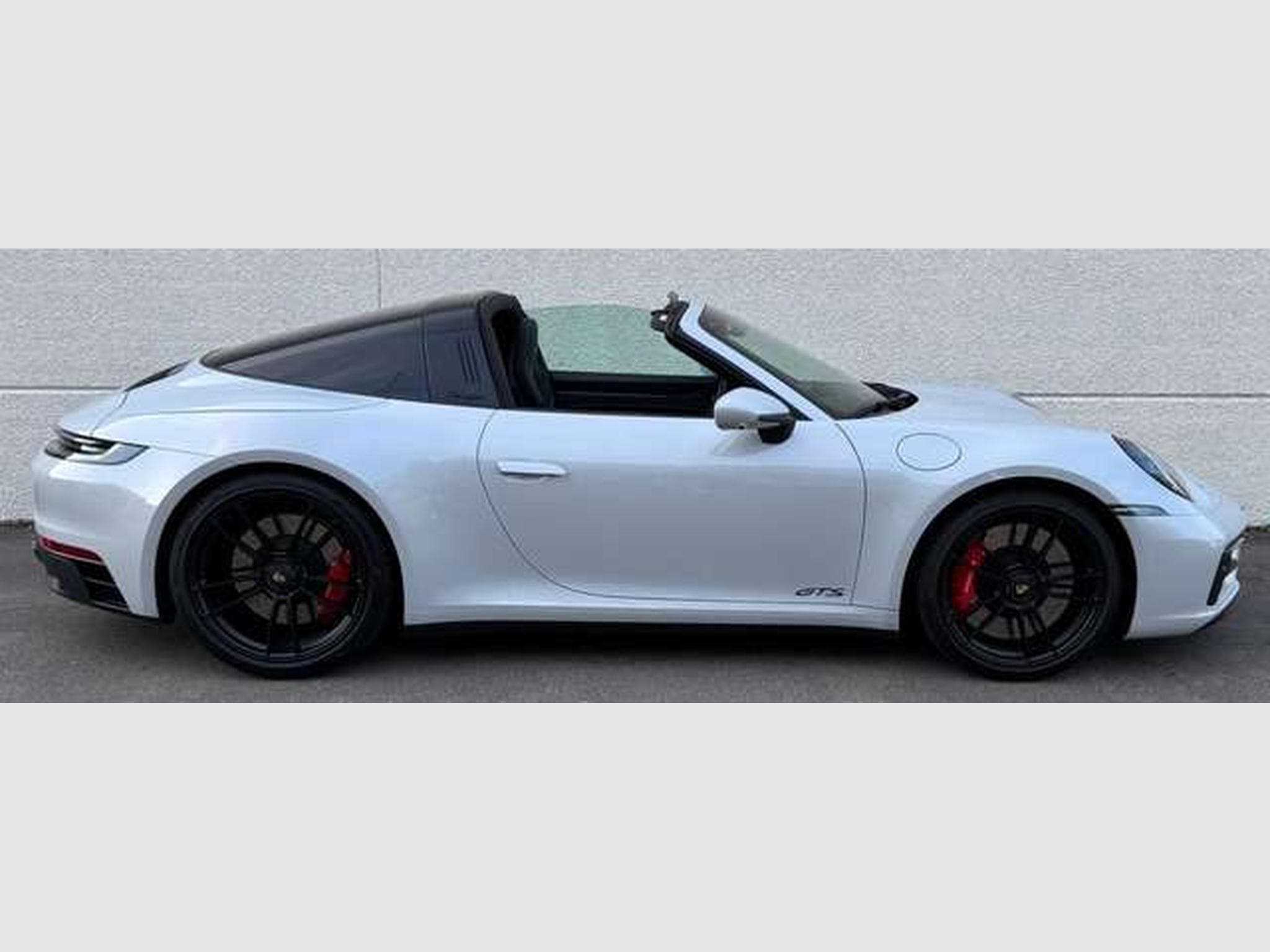 Porsche 911 Targa 4 GTS 3.0 Bi-Turbo PDK (2024) - Photo 5