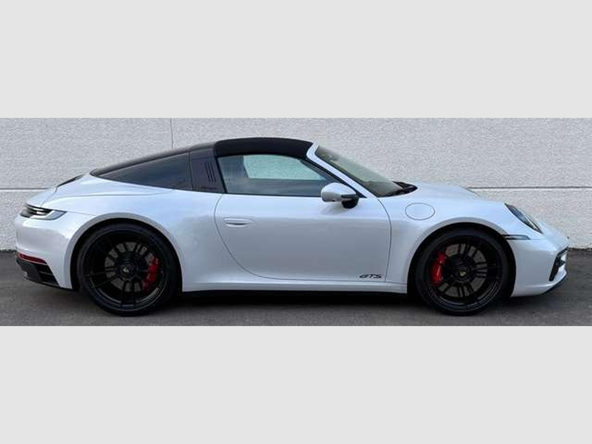 Porsche 911 Targa 4 GTS 3.0 Bi-Turbo PDK (2024) - Photo 6