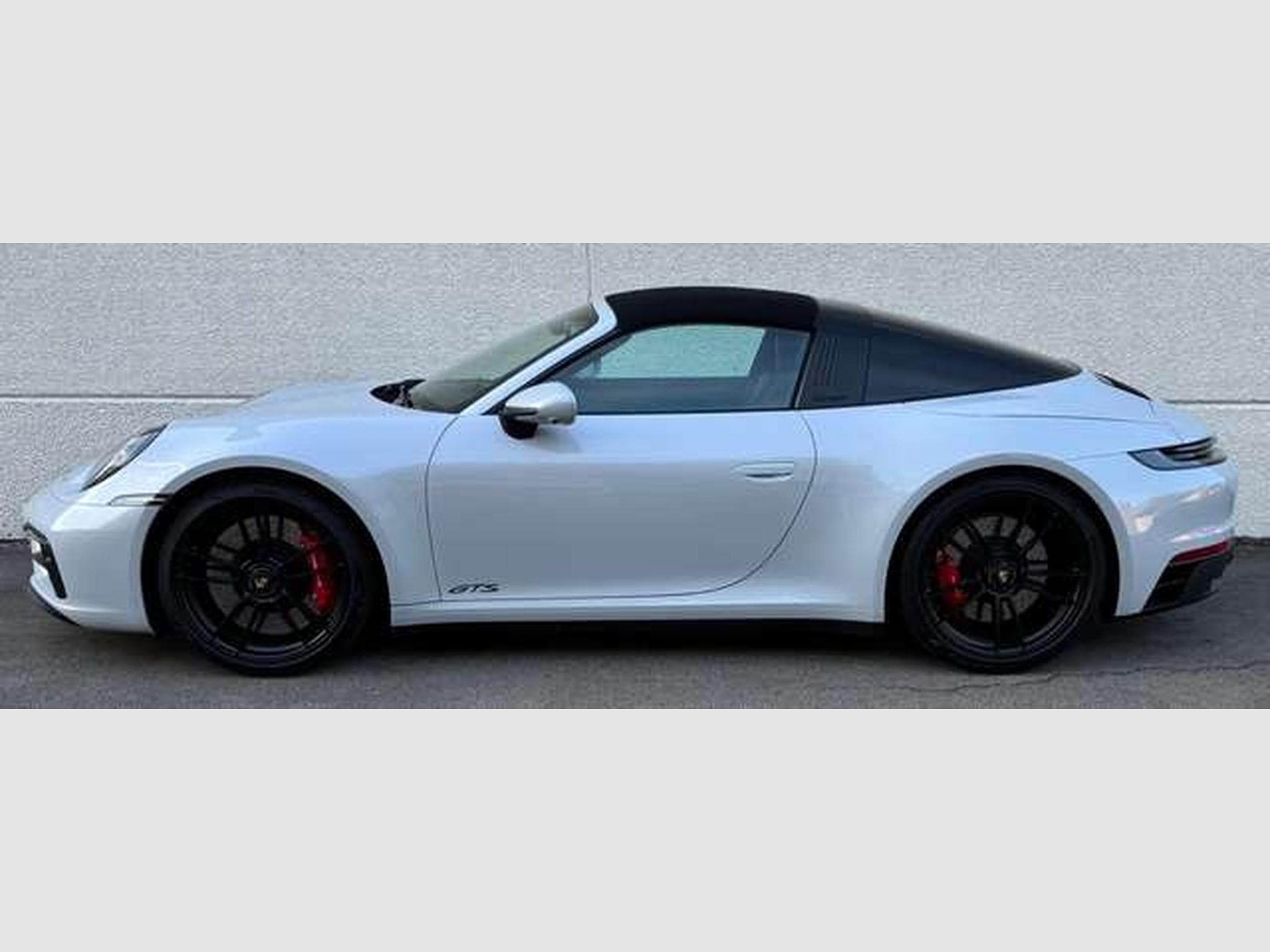 Porsche 911 Targa 4 GTS 3.0 Bi-Turbo PDK (2024) - Photo 8
