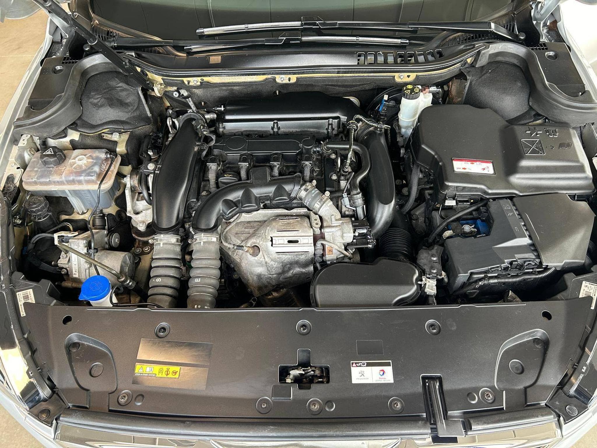 Peugeot 508 Allure (2016) - Foto 14