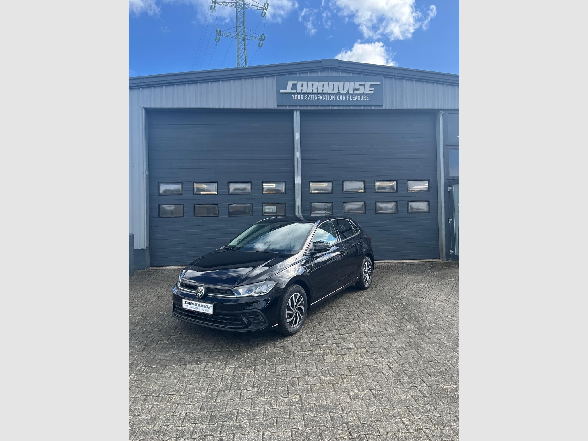 VW Polo TSI LIMITED (2025) - Photo 1