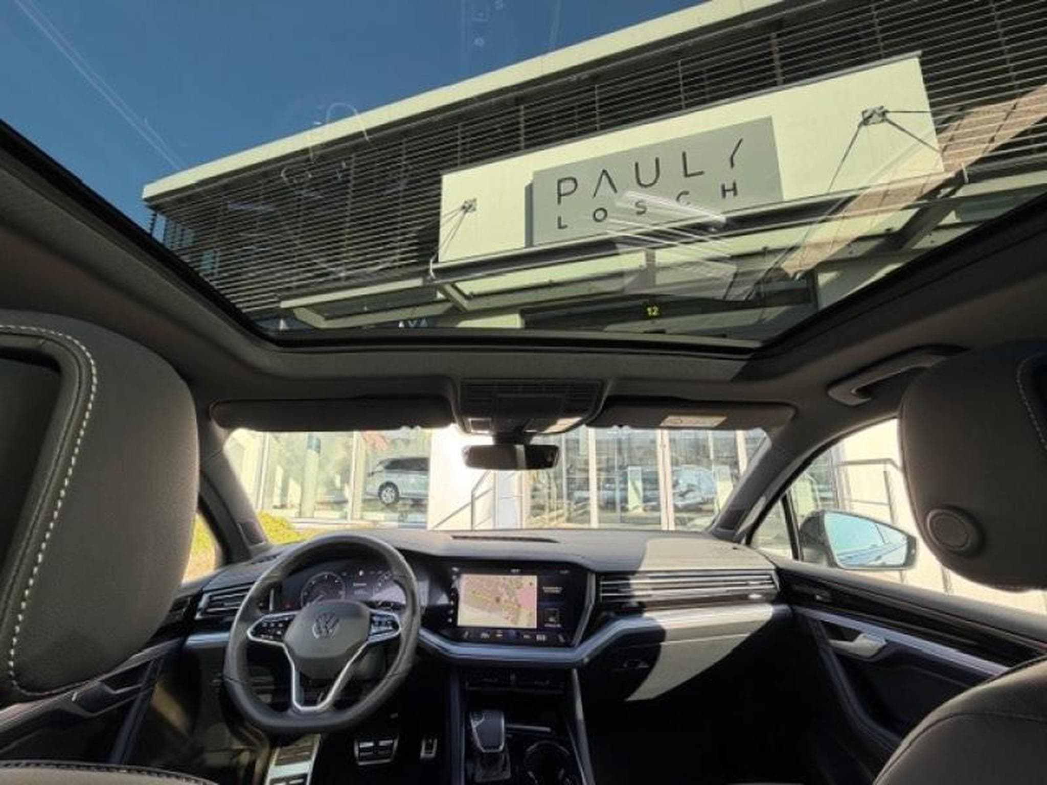 VW Touareg R-LINE (2022) - Foto 15