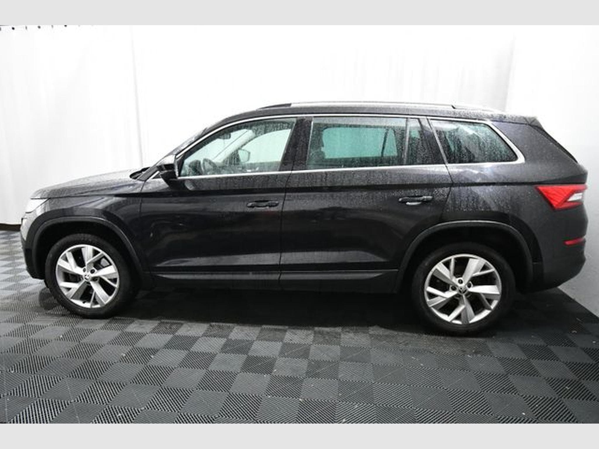 Skoda Kodiaq Kodiaq Style 4x4, AHK, Pano., Leder, 360 Grad (2018) - Photo 2