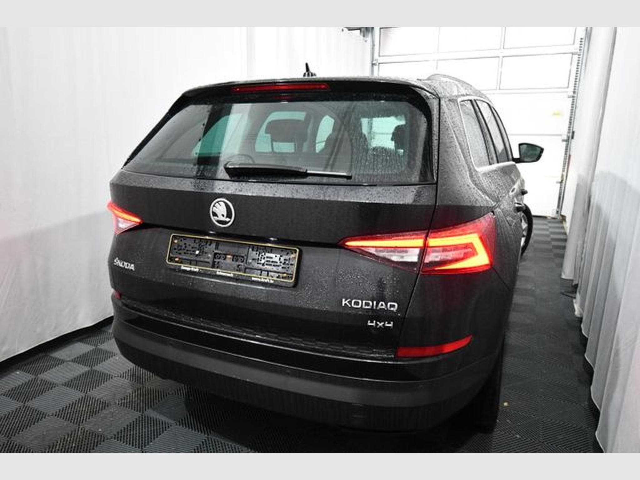 Skoda Kodiaq Kodiaq Style 4x4, AHK, Pano., Leder, 360 Grad (2018) - Photo 3
