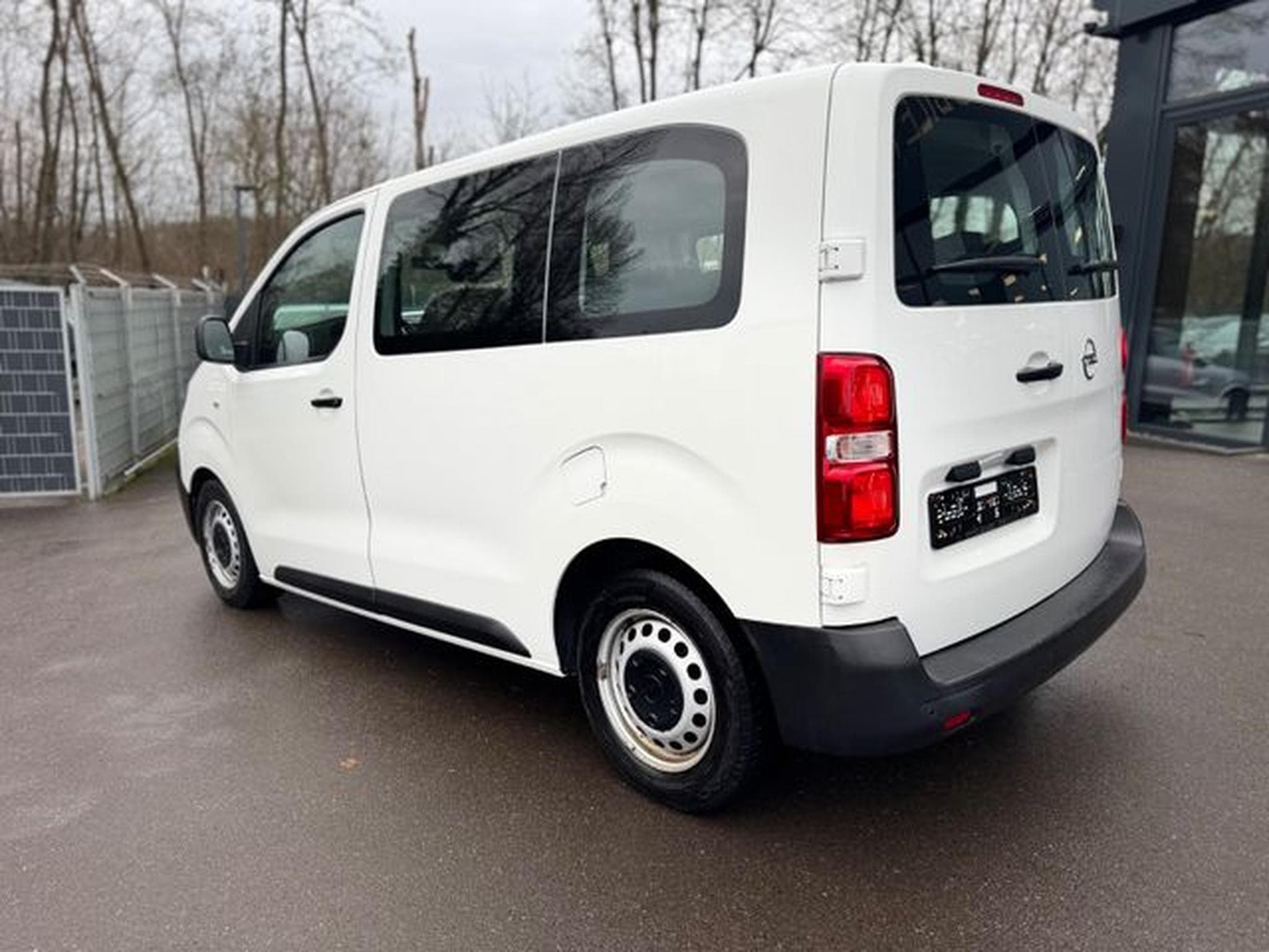 Opel Vivaro VIVARO *L1 *9 SITZER*KLIMA*NAVI*1.HD*PDC*TOP (2020) - Photo 9