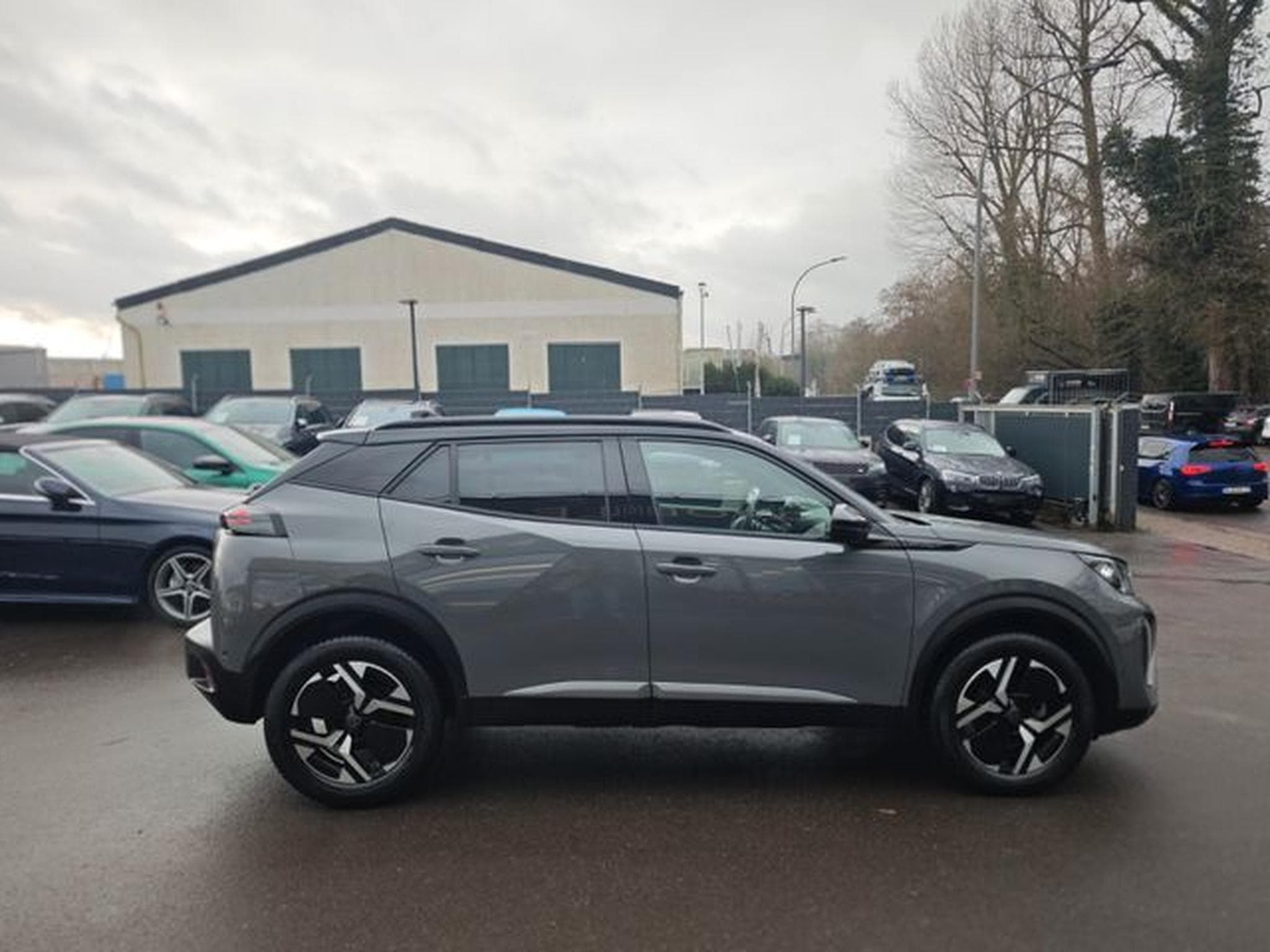 Peugeot 2008 2008 GT*AUT*1.HD*VOLL-LED*KAMERA*ASSIST PACK*TOP (2024) - Photo 14