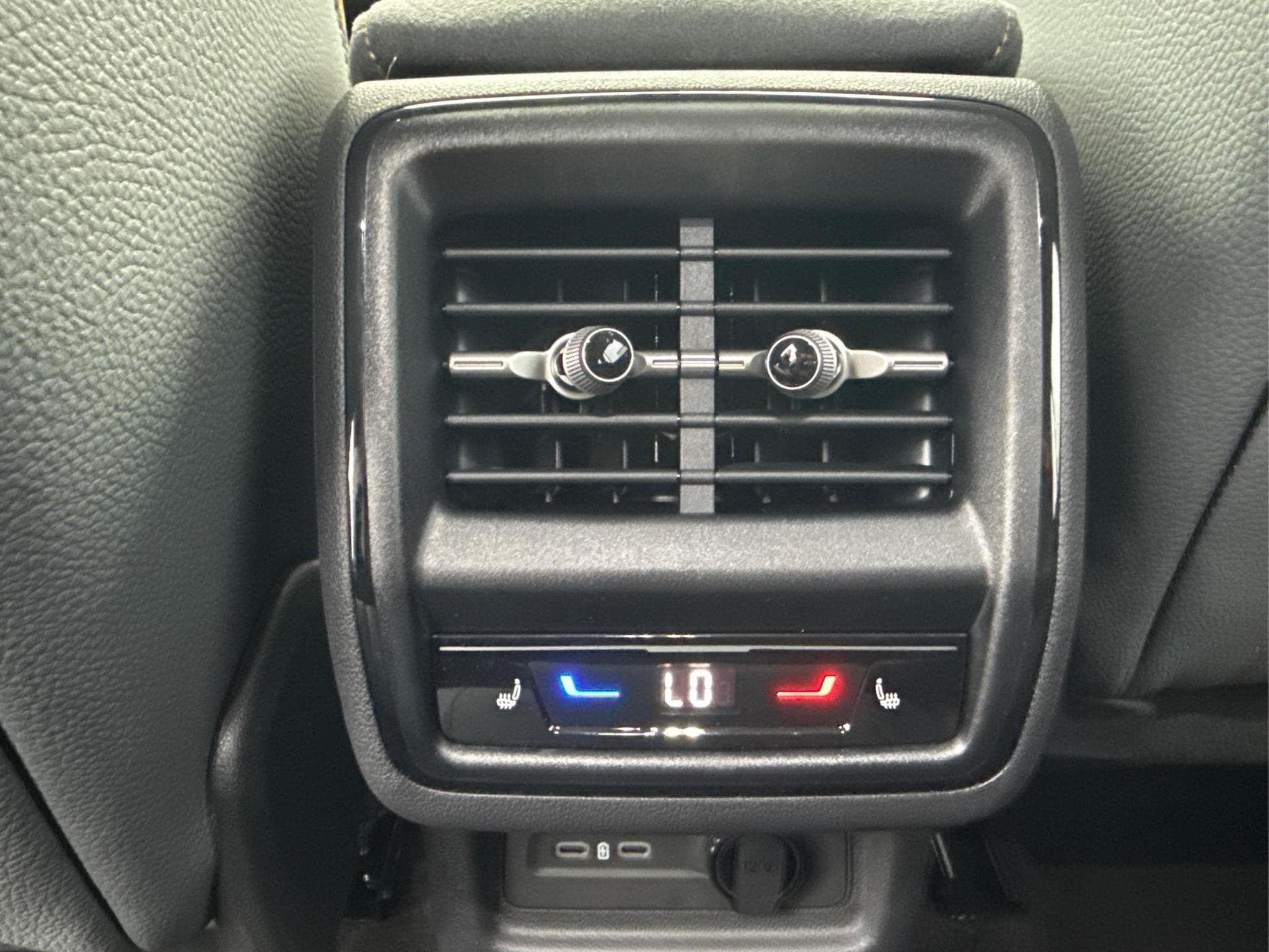 Skoda Kodiaq Selection 2,0 TDI (2026) - Foto 10