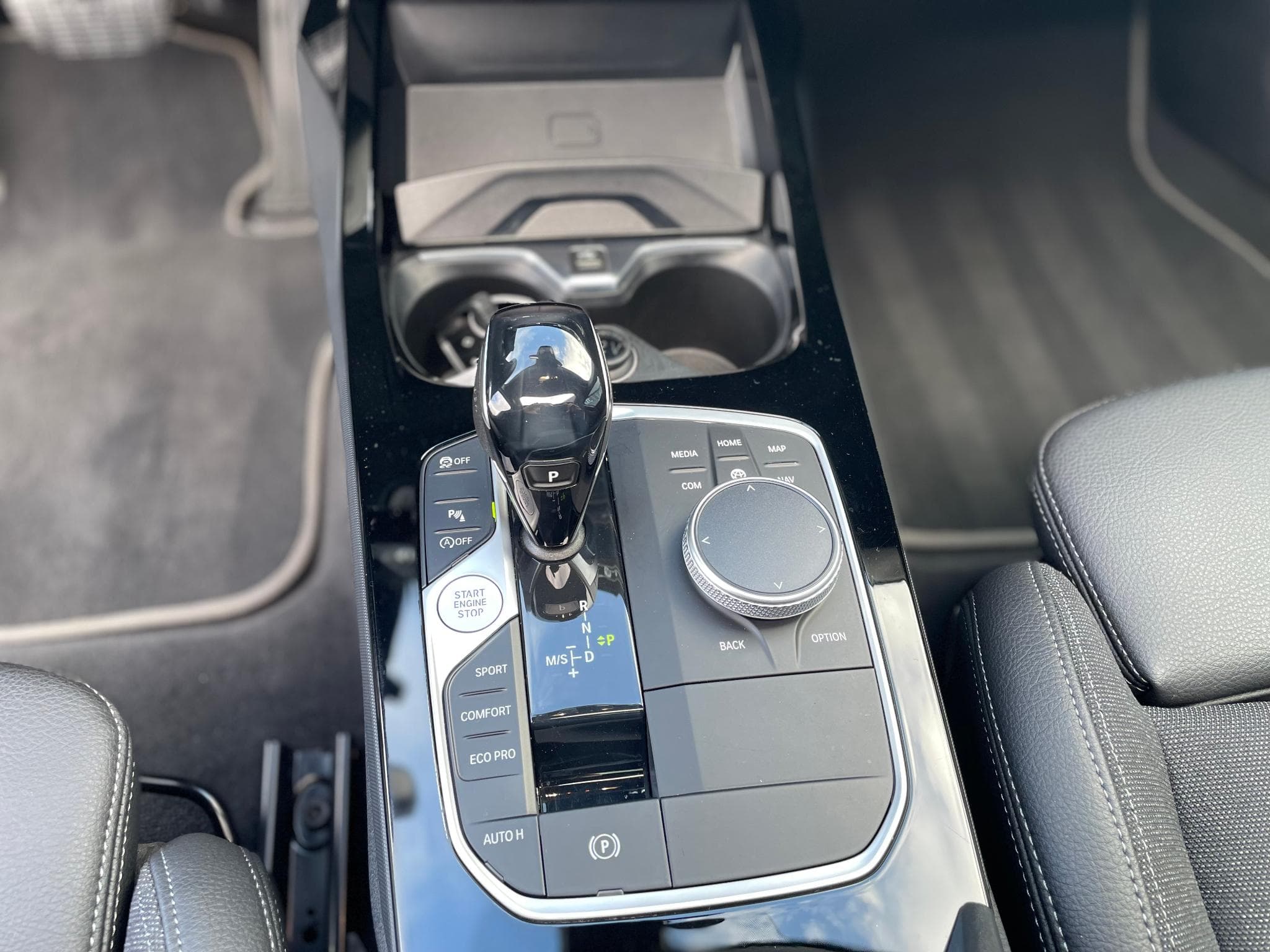 BMW 220 d Xdrive Gran Coupé Pack M Auto Toit Ouvrant (2021) - Foto 10