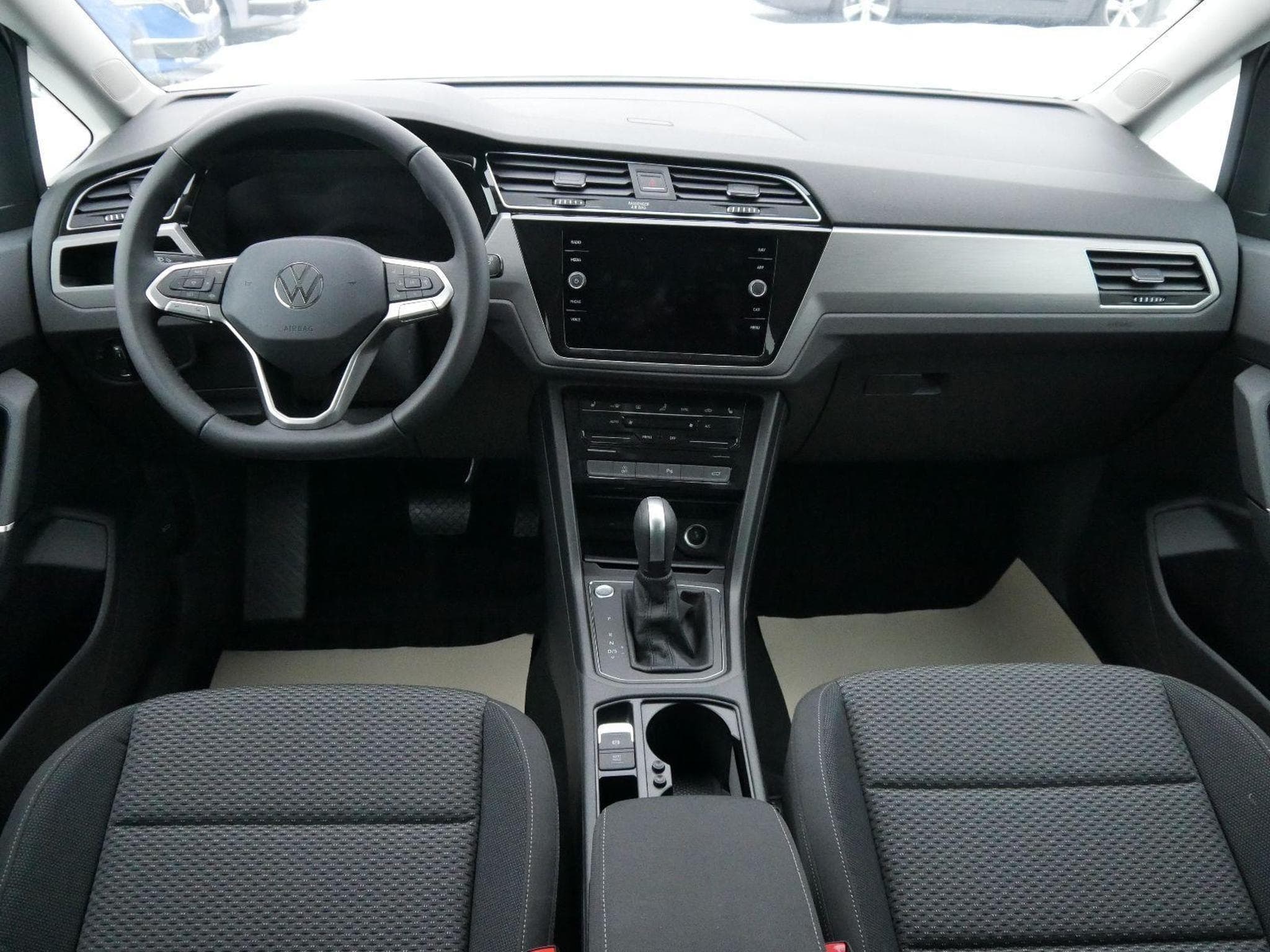 VW Touran Comfortline (2026) - Photo 12