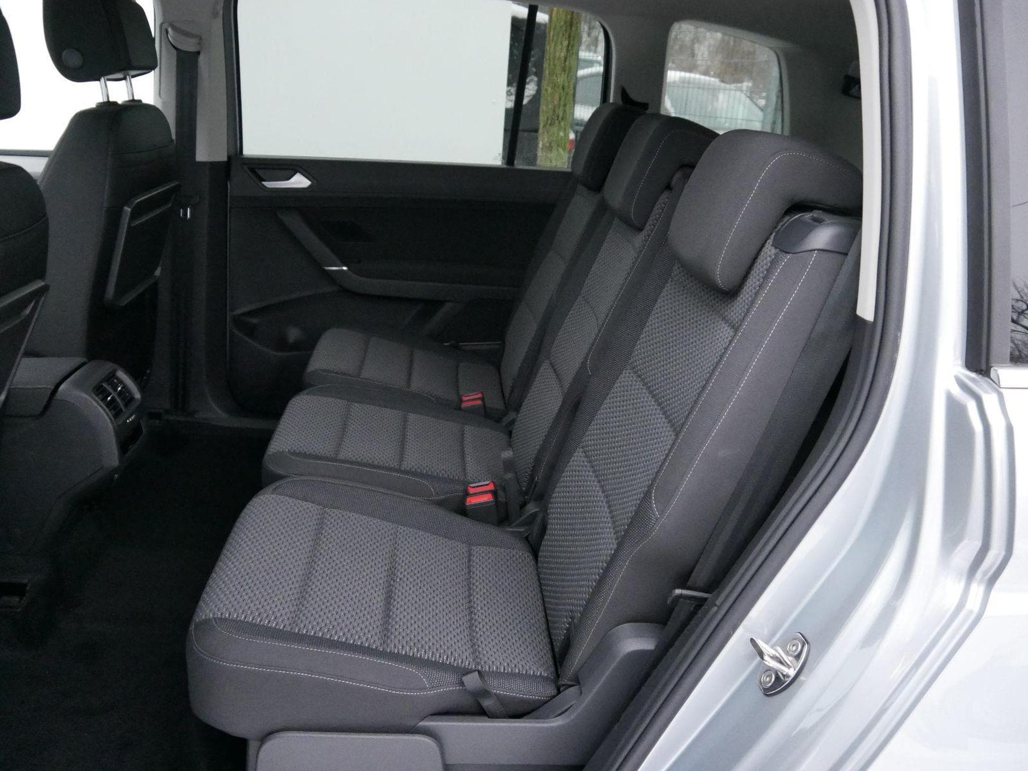 VW Touran Comfortline (2026) - Photo 10