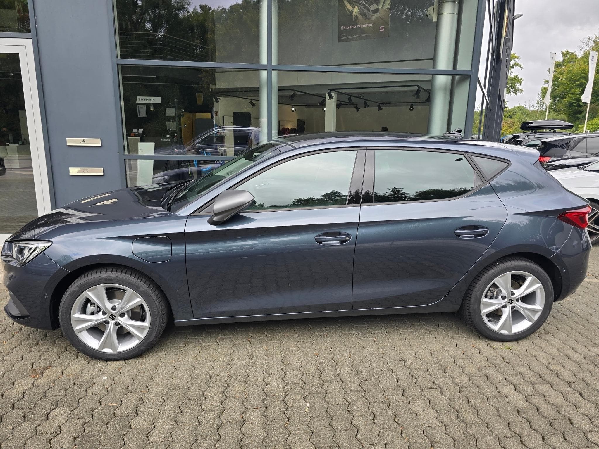 Seat Leon FR 1.5 eHybrid 204 DSG (2026) - Photo 3