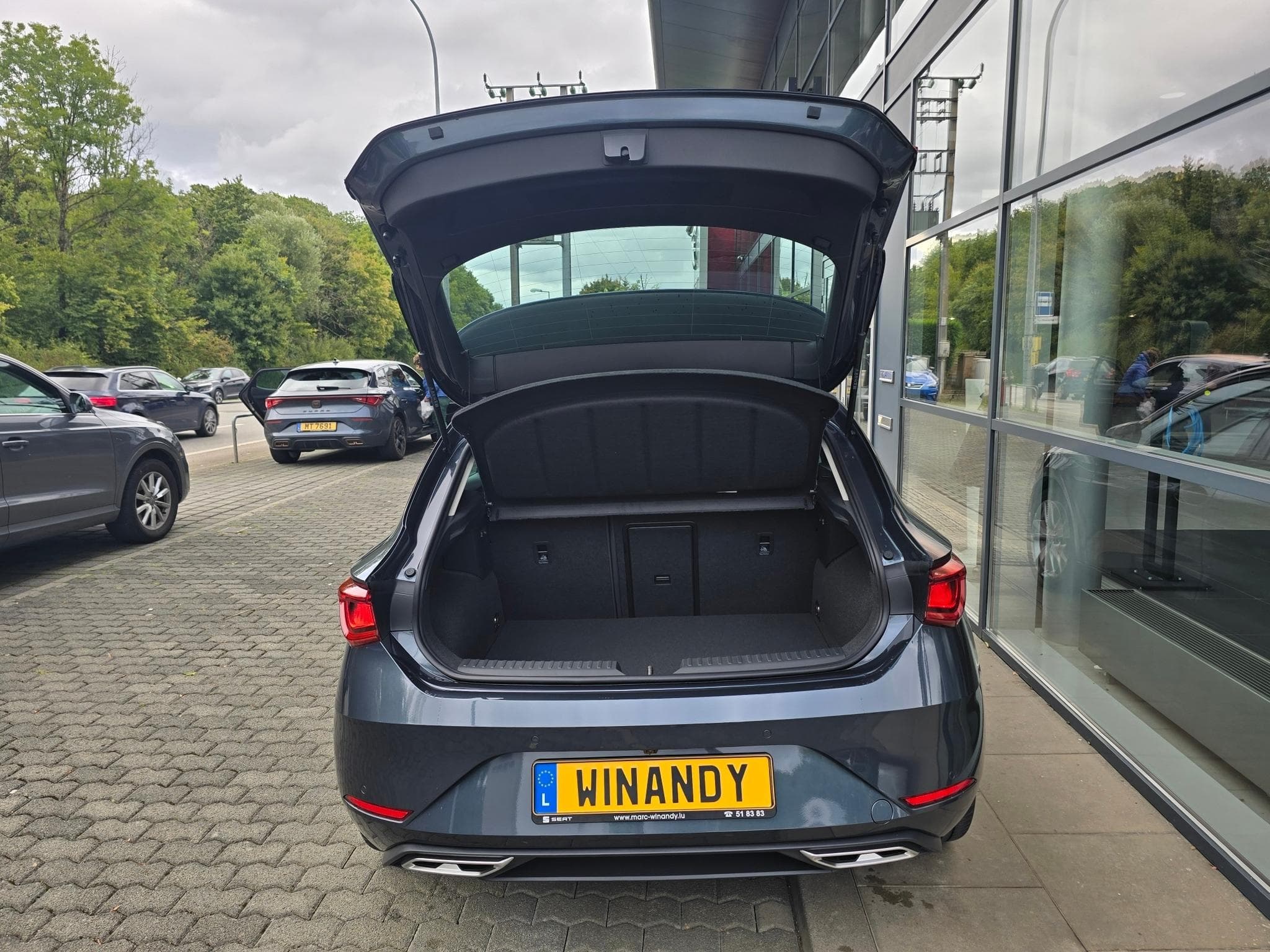 Seat Leon FR 1.5 eHybrid 204 DSG (2026) - Photo 5