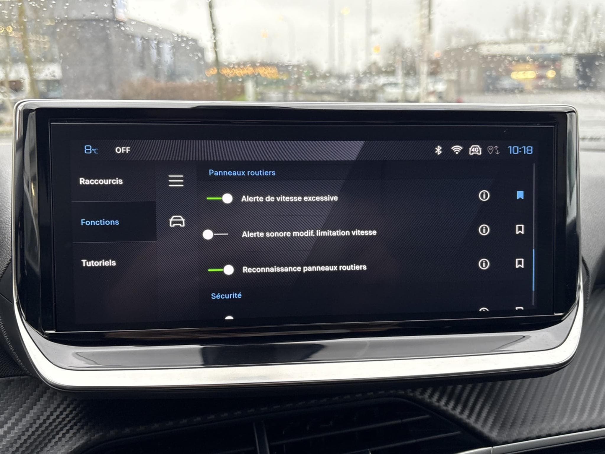 Peugeot 2008 1.2T 130 ALLURE EAT8 * GARANTIE 36 MOIS * (2024) - Photo 8