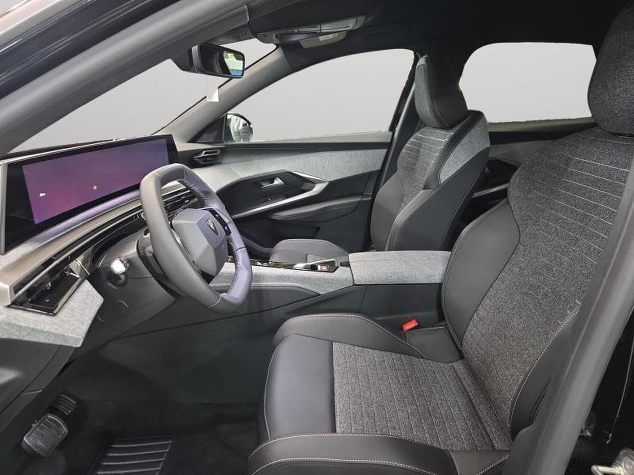 Peugeot 3008 145 e-DCSI Allure / Hybride (2025) - Photo 12