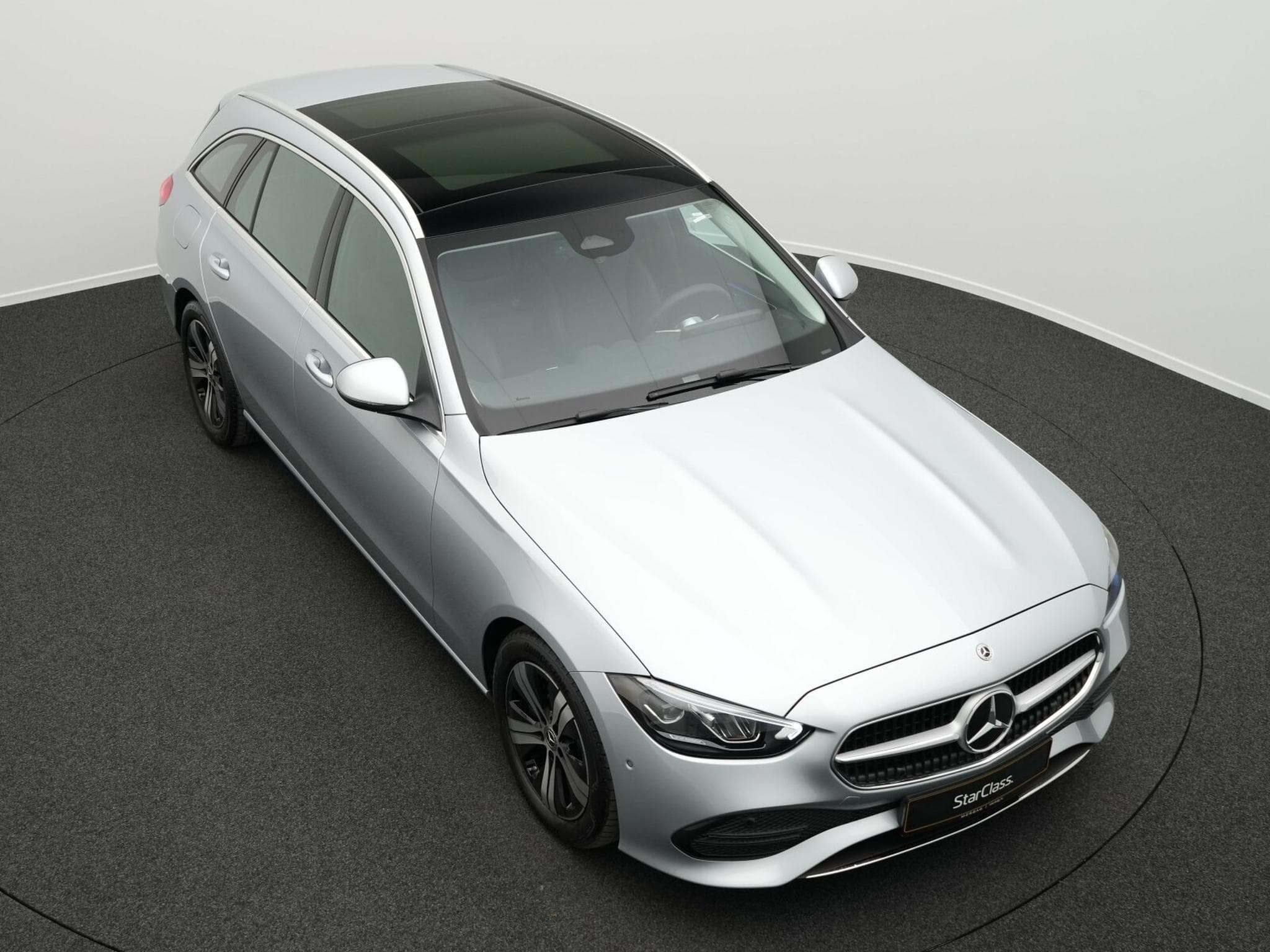 Mercedes C 200 d T Avantgarde LED+Pano+AHK+Kamera (2024) - Foto 10