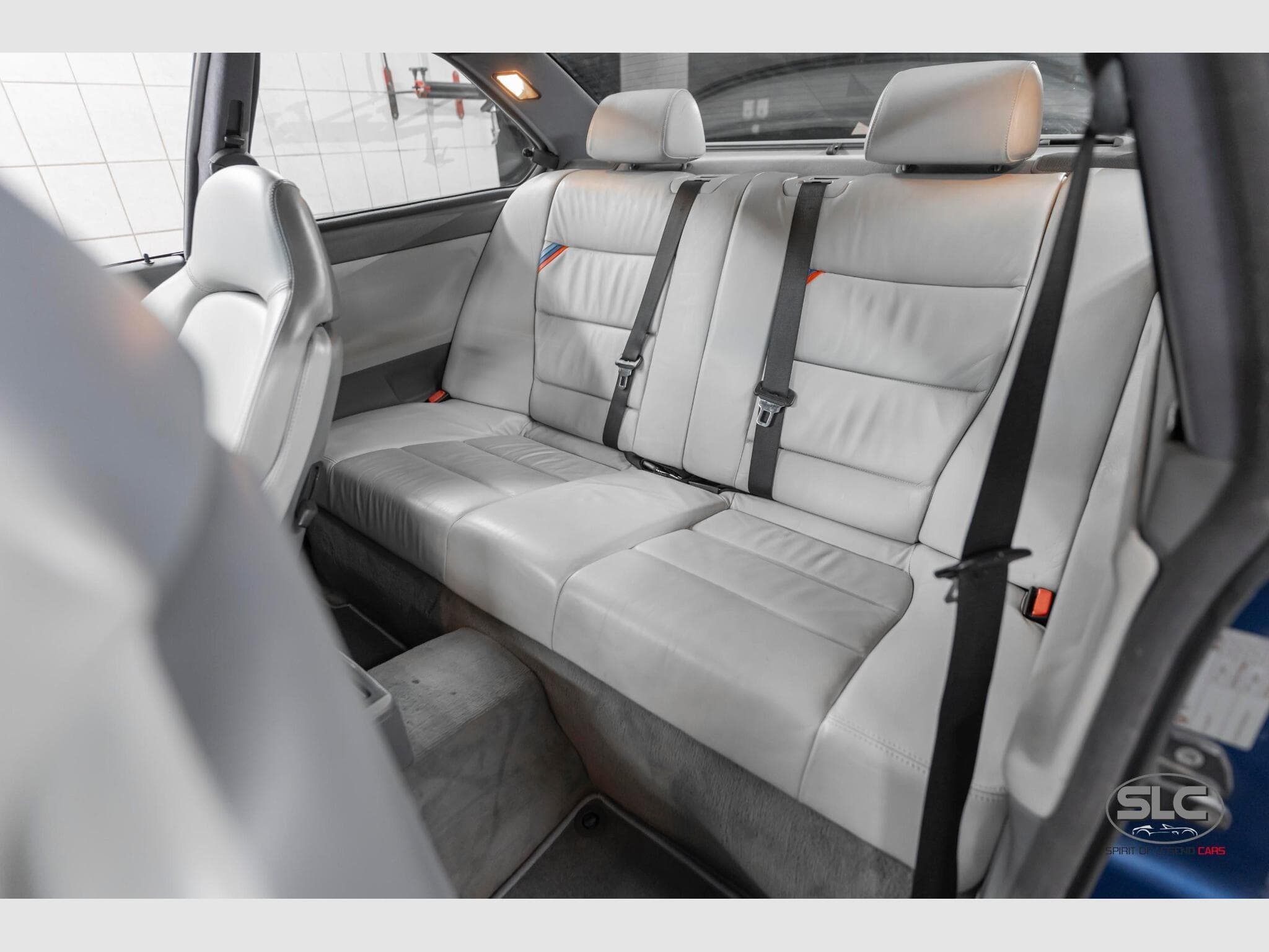 BMW M3 3.0 Nappa/Clim/Heating Seats/Sun Roof (1993) - Foto 5