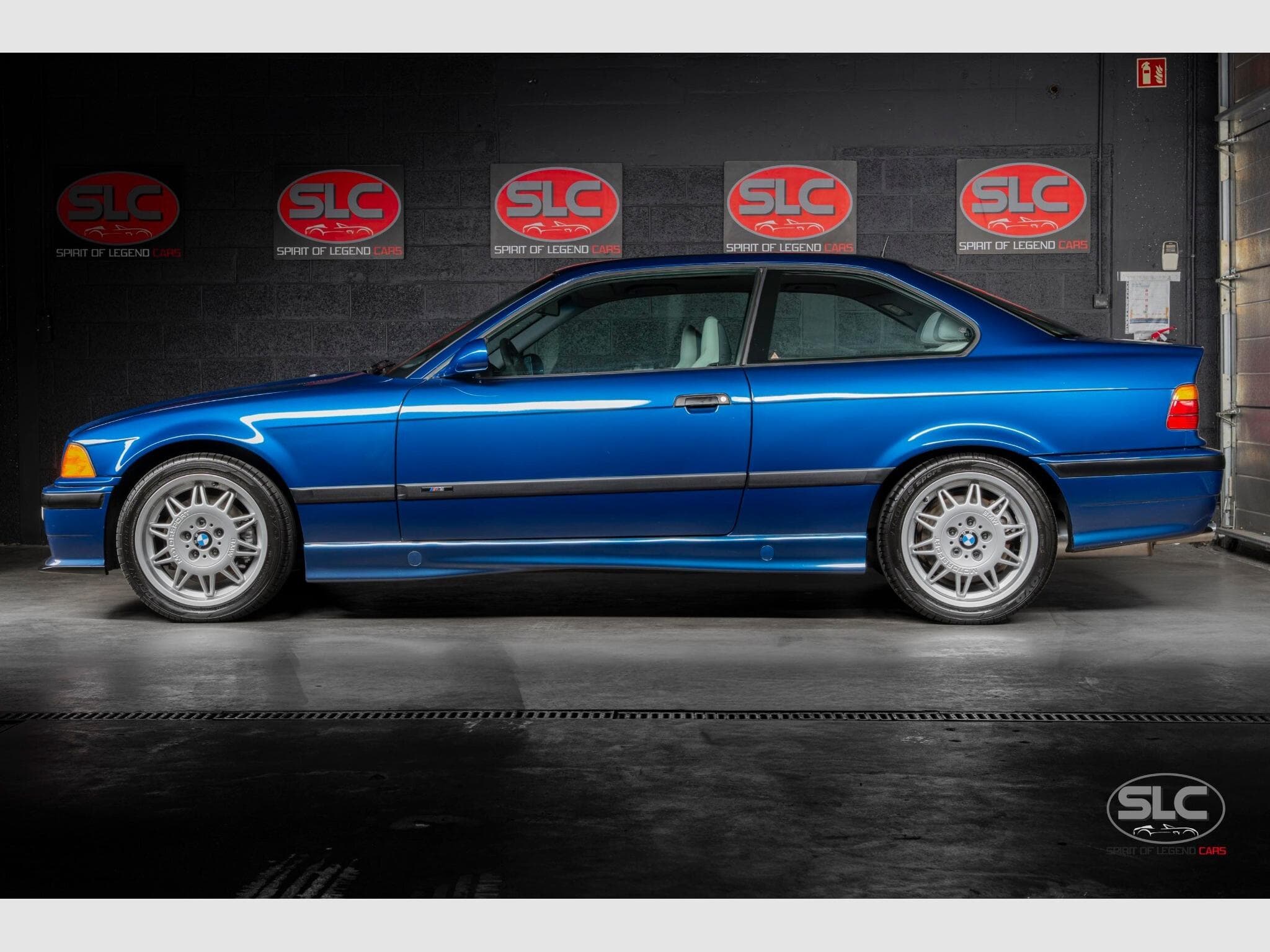 BMW M3 3.0 Nappa/Clim/Heating Seats/Sun Roof (1993) - Foto 2