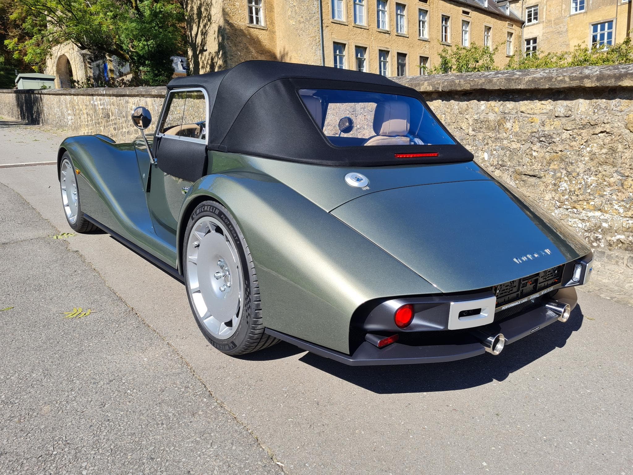 Morgan Roadster First Glance Supersport (2025) - Photo 9