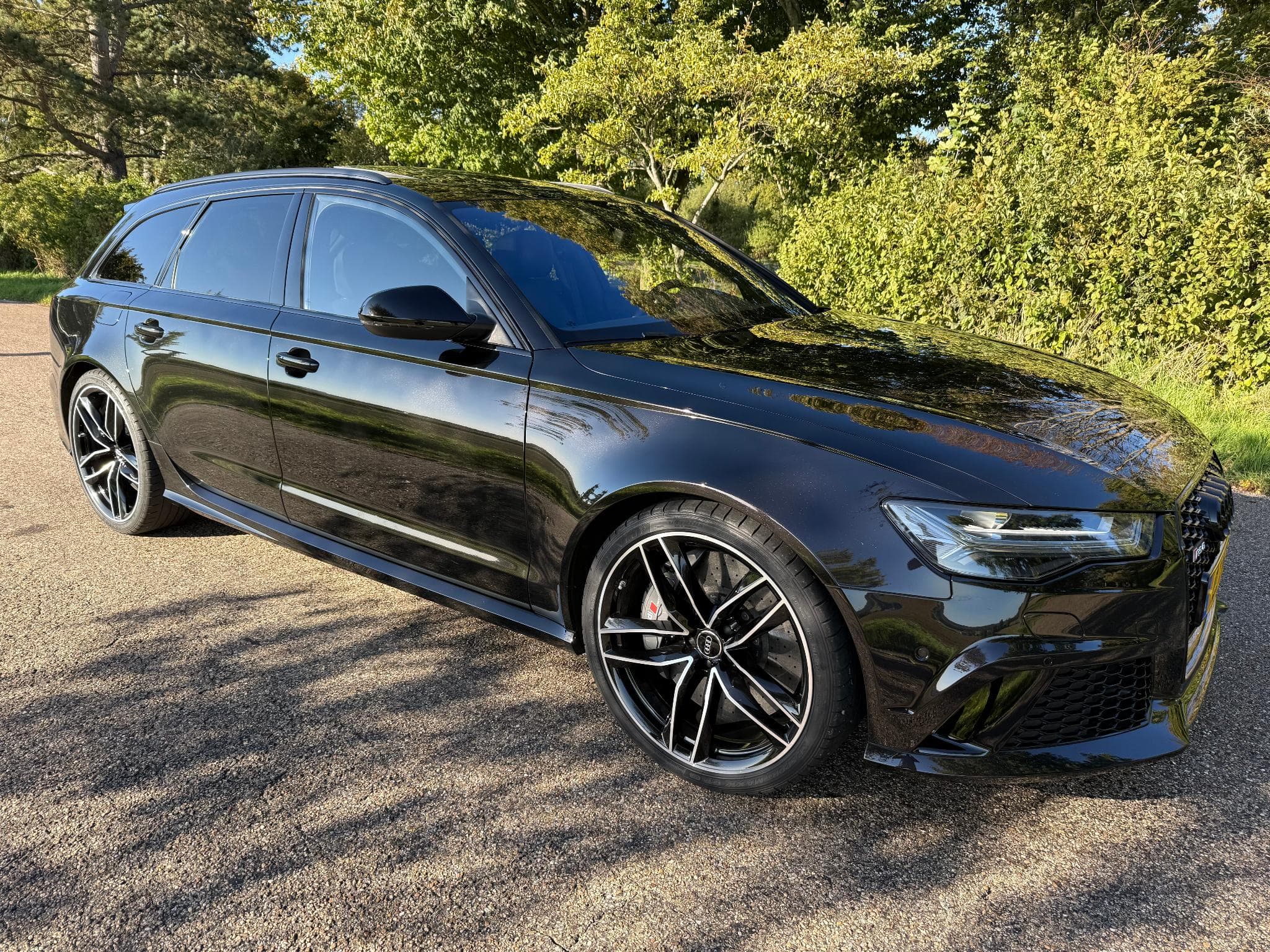 Audi RS6 AVANT 4.0 TFSI QUATTRO V8 Bi-Turbo 560 PS (2015) - Foto 1