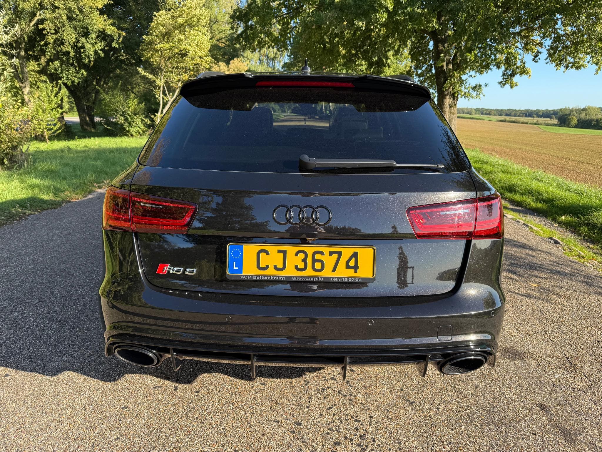 Audi RS6 AVANT 4.0 TFSI QUATTRO V8 Bi-Turbo 560 PS (2015) - Foto 4