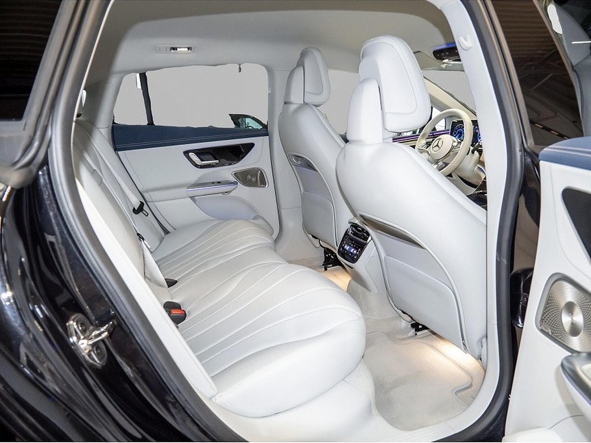 Mercedes EQ (2025) - Foto 4