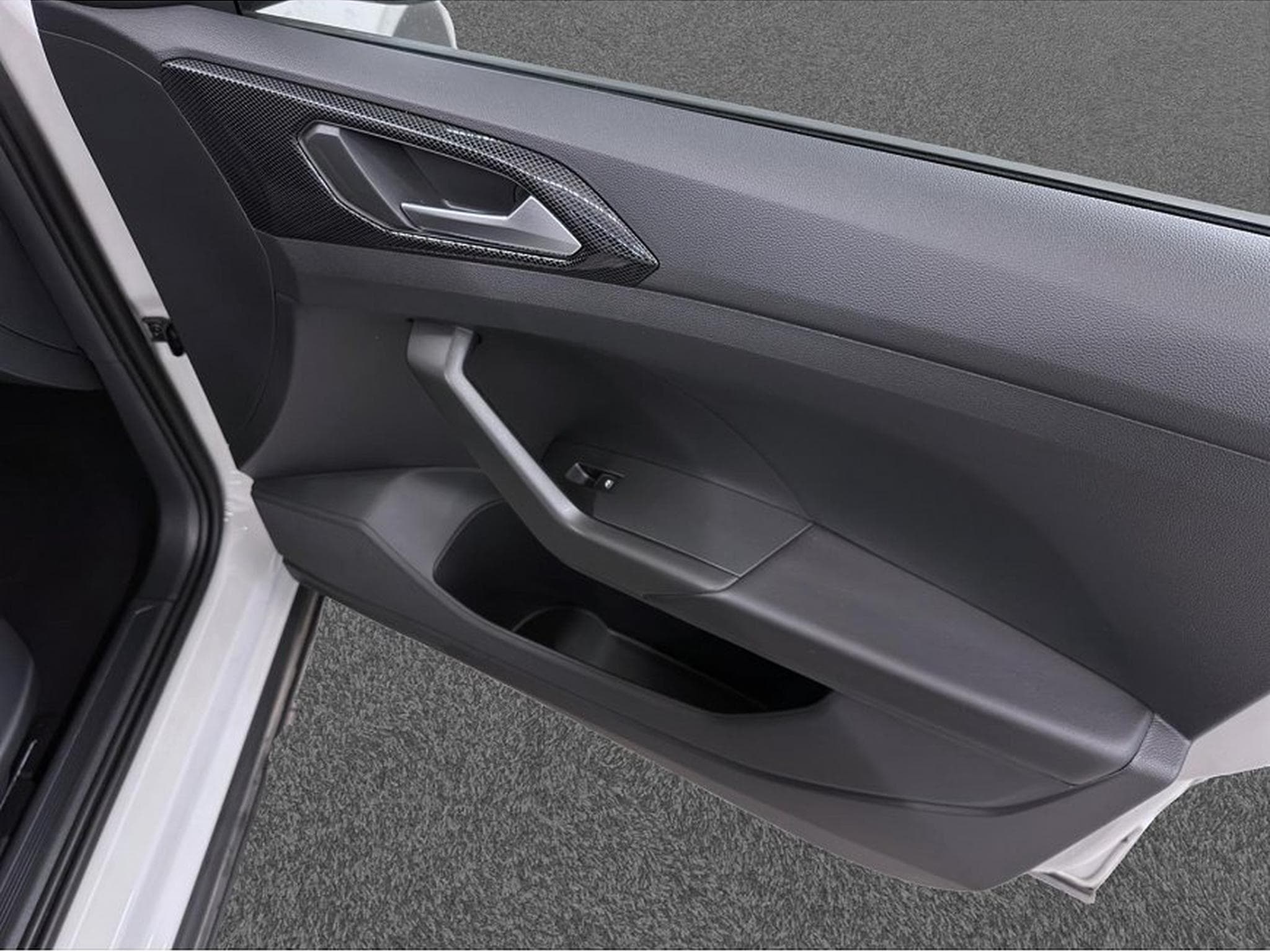 VW T-Cross (2024) - Foto 25