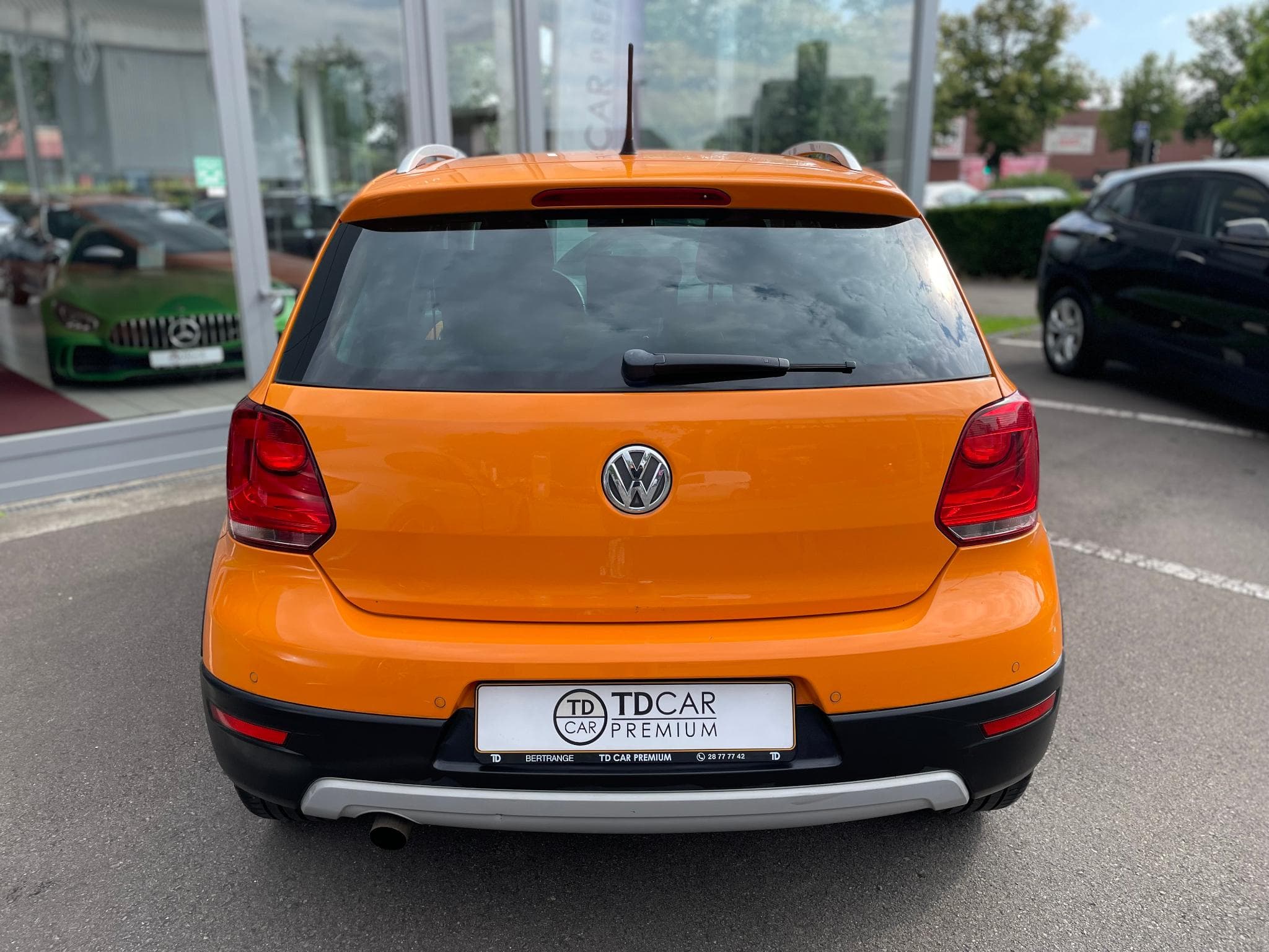 VW Polo Cross 1.6 TDI 105CV (2011) - Foto 14