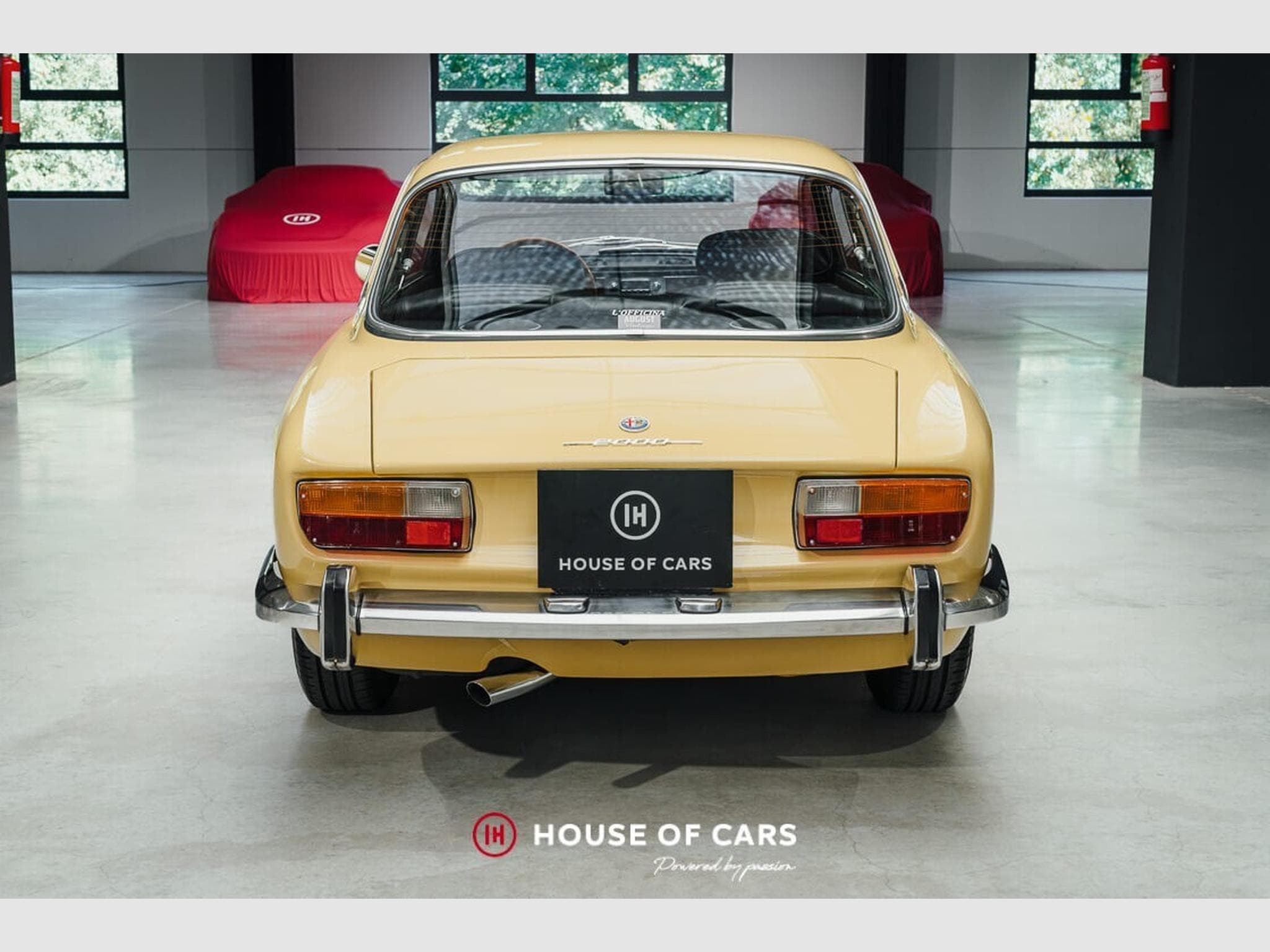 Alfa-Romeo 2000 GT Veloce Bertone - Restored - Giallo Piper (1972) - Foto 8