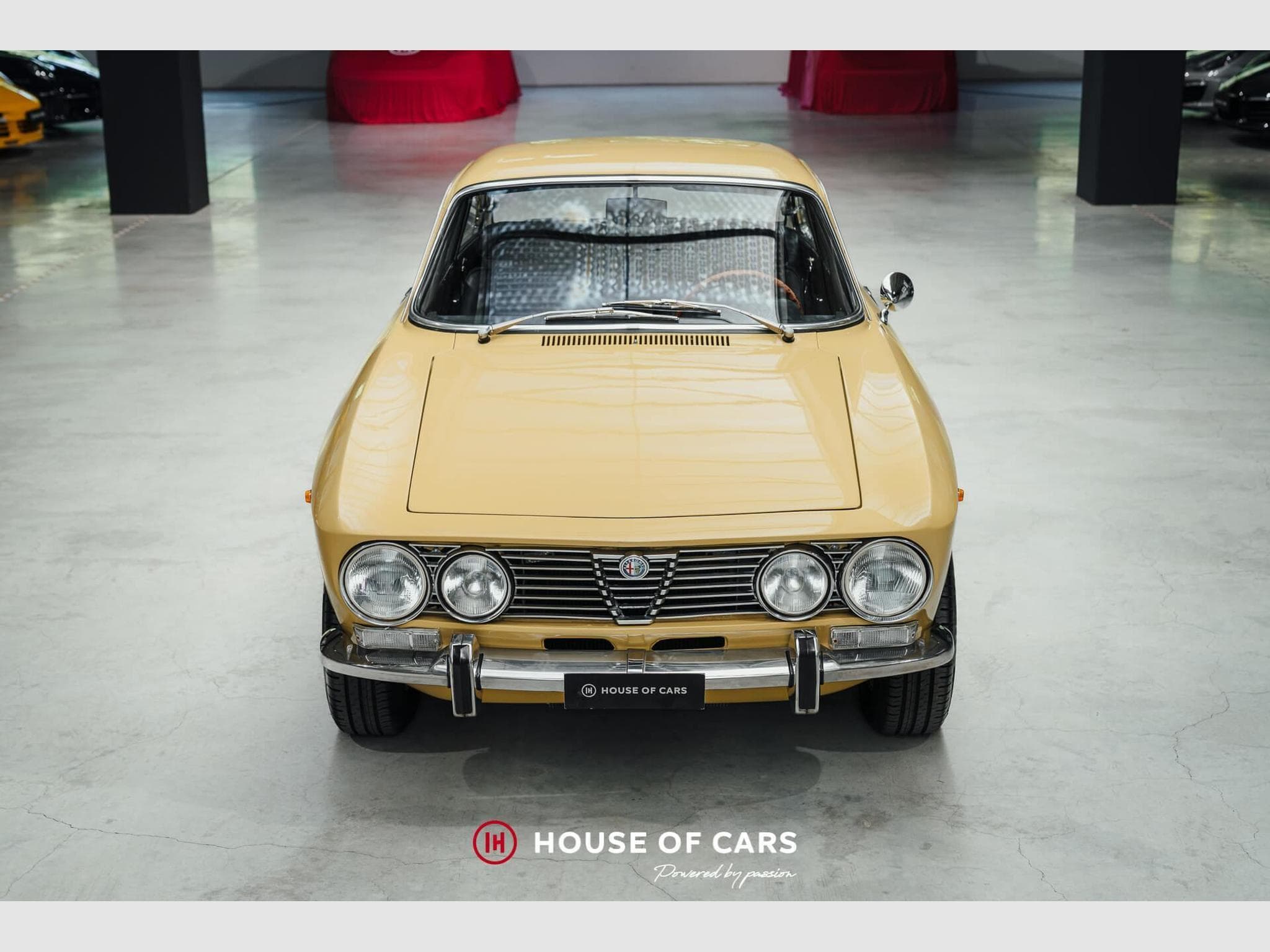 Alfa-Romeo GT 2000 GT Veloce Bertone - Restored - Giallo Piper (1972) - Foto 3