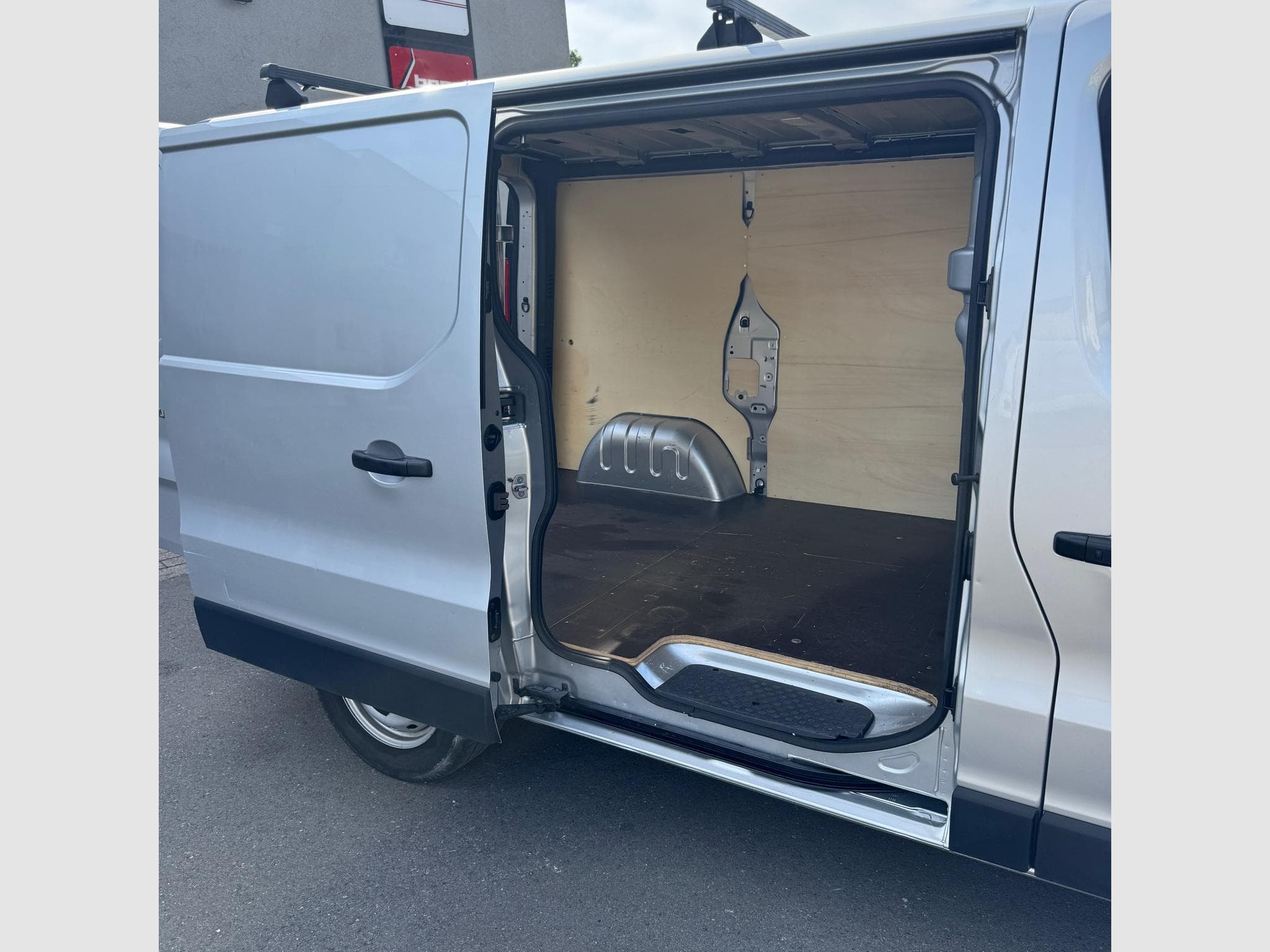 Renault Trafic energie 120 dci l1h1 (2021) - Photo 12