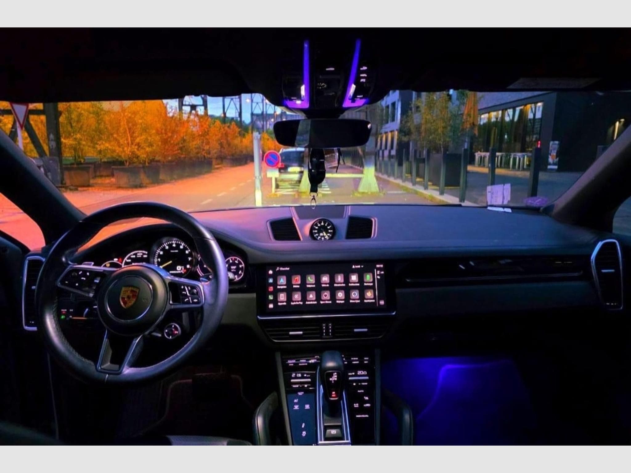 Porsche Cayenne 3.0  E-Hybride (2021) - Foto 6