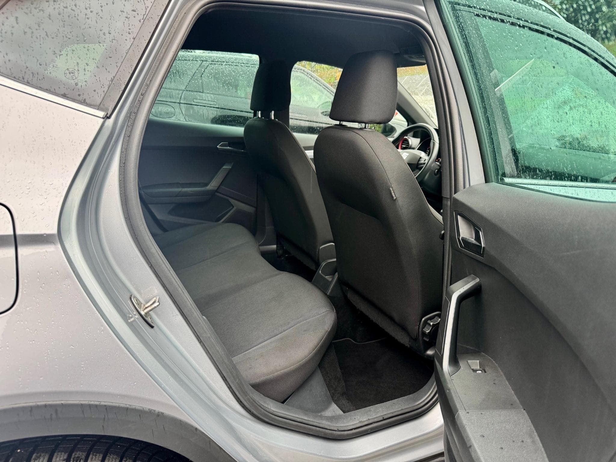 Seat Arona 1.0 TSI 110 FR DSG (2021) - Photo 10