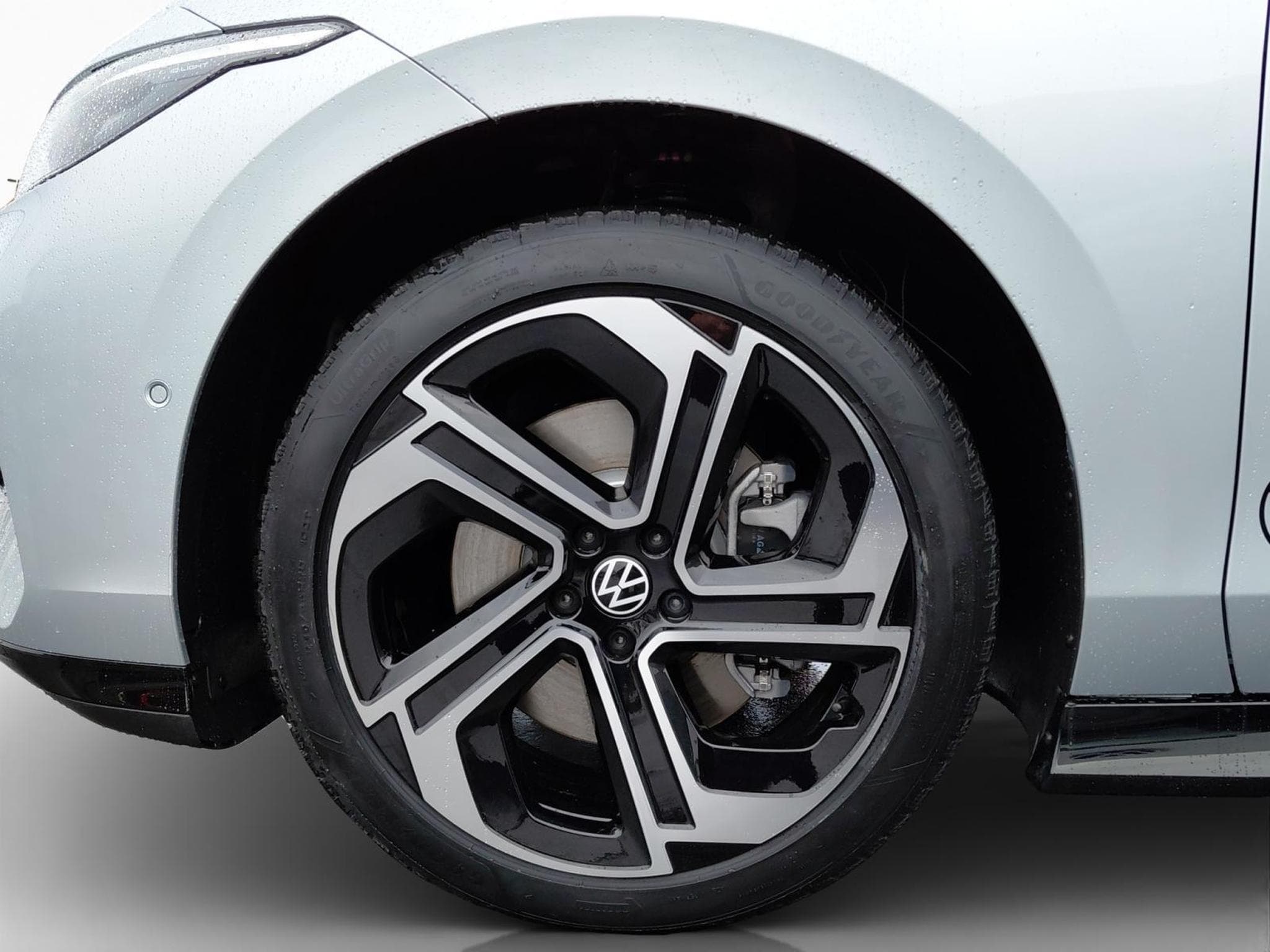 VW ID.7 Tourer GTX (2026) - Photo 8