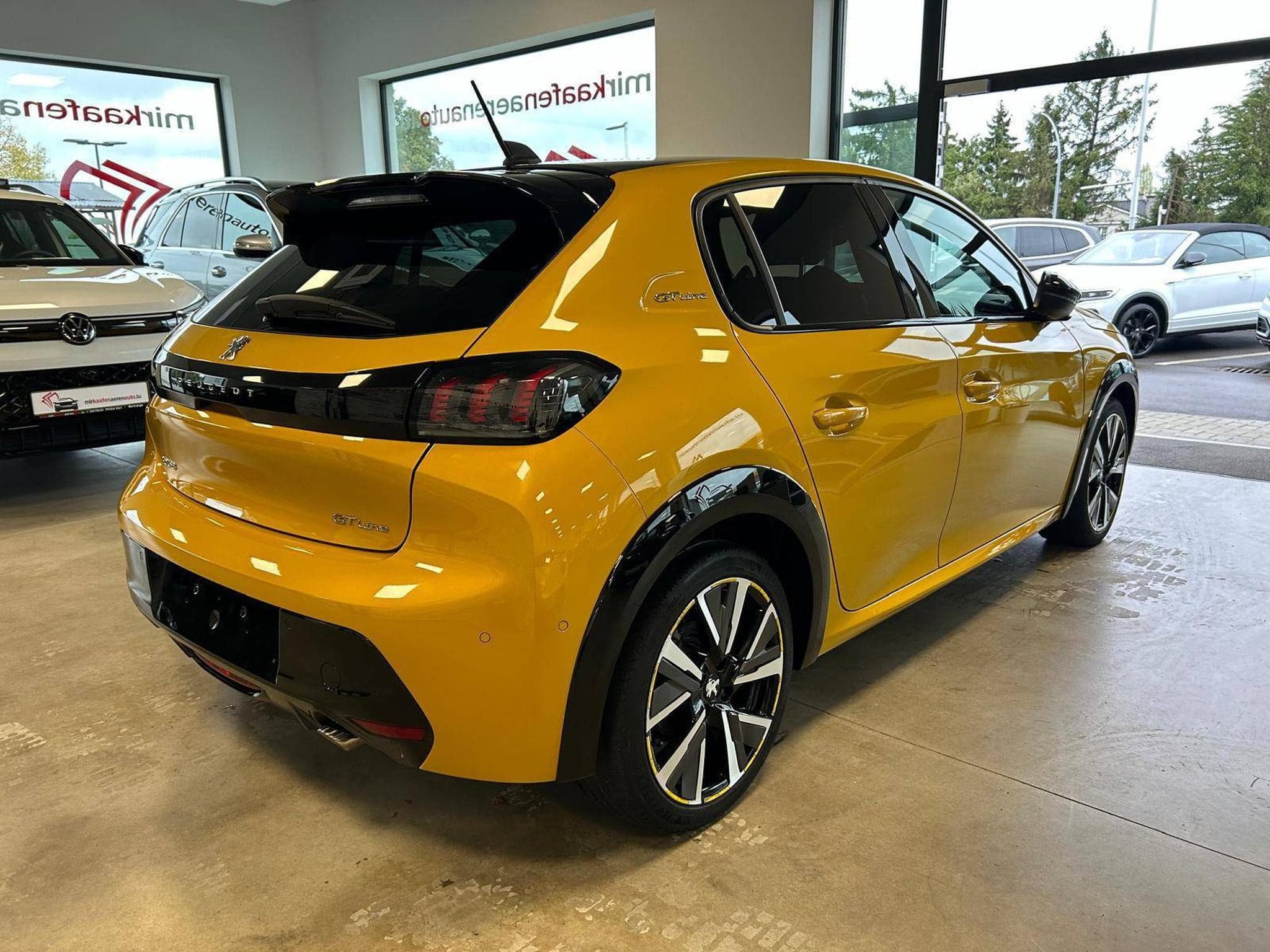 Peugeot 208 GT-Line (2020) - Photo 3